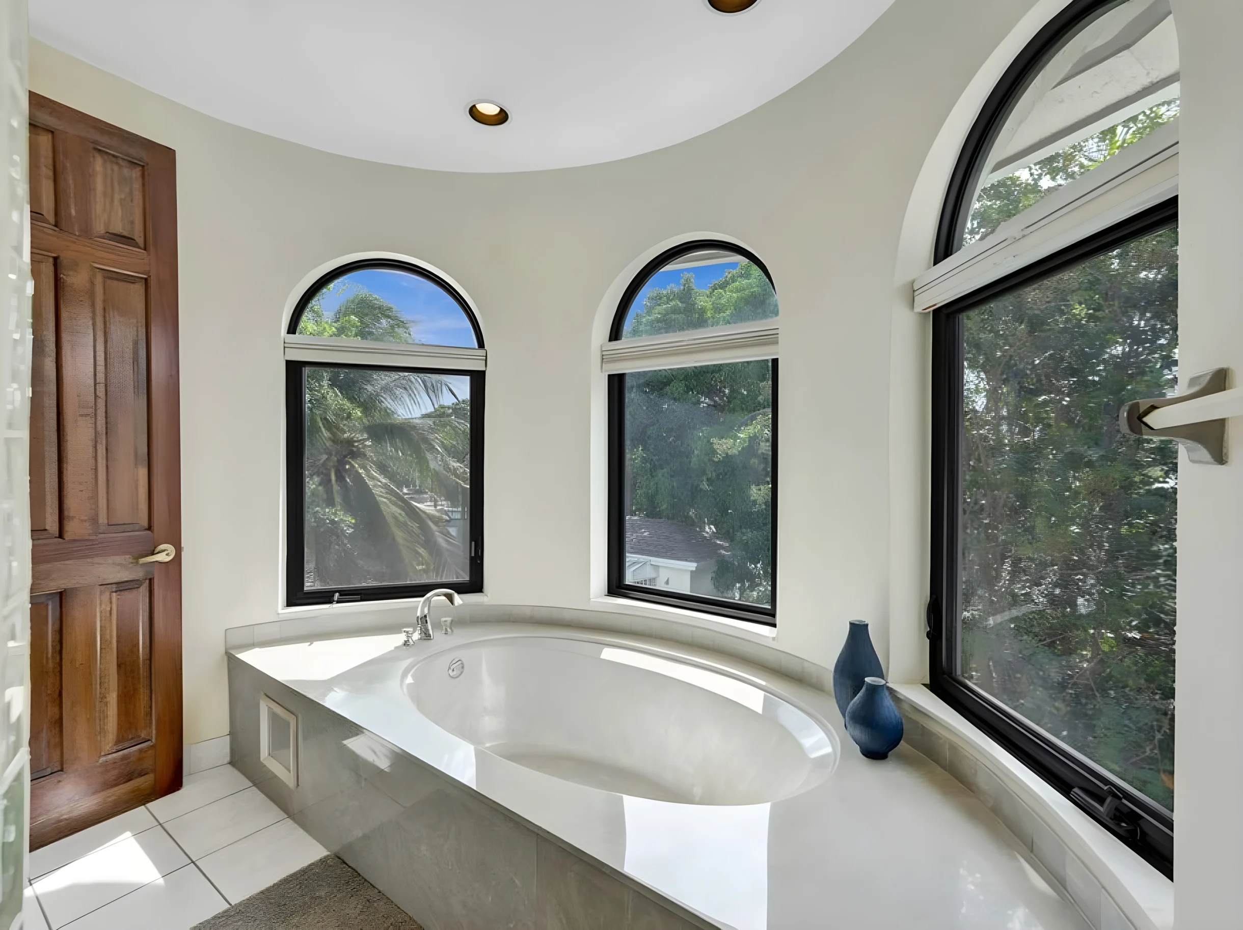 Waterfront Heated Saltwater Pool & Kayaks #27