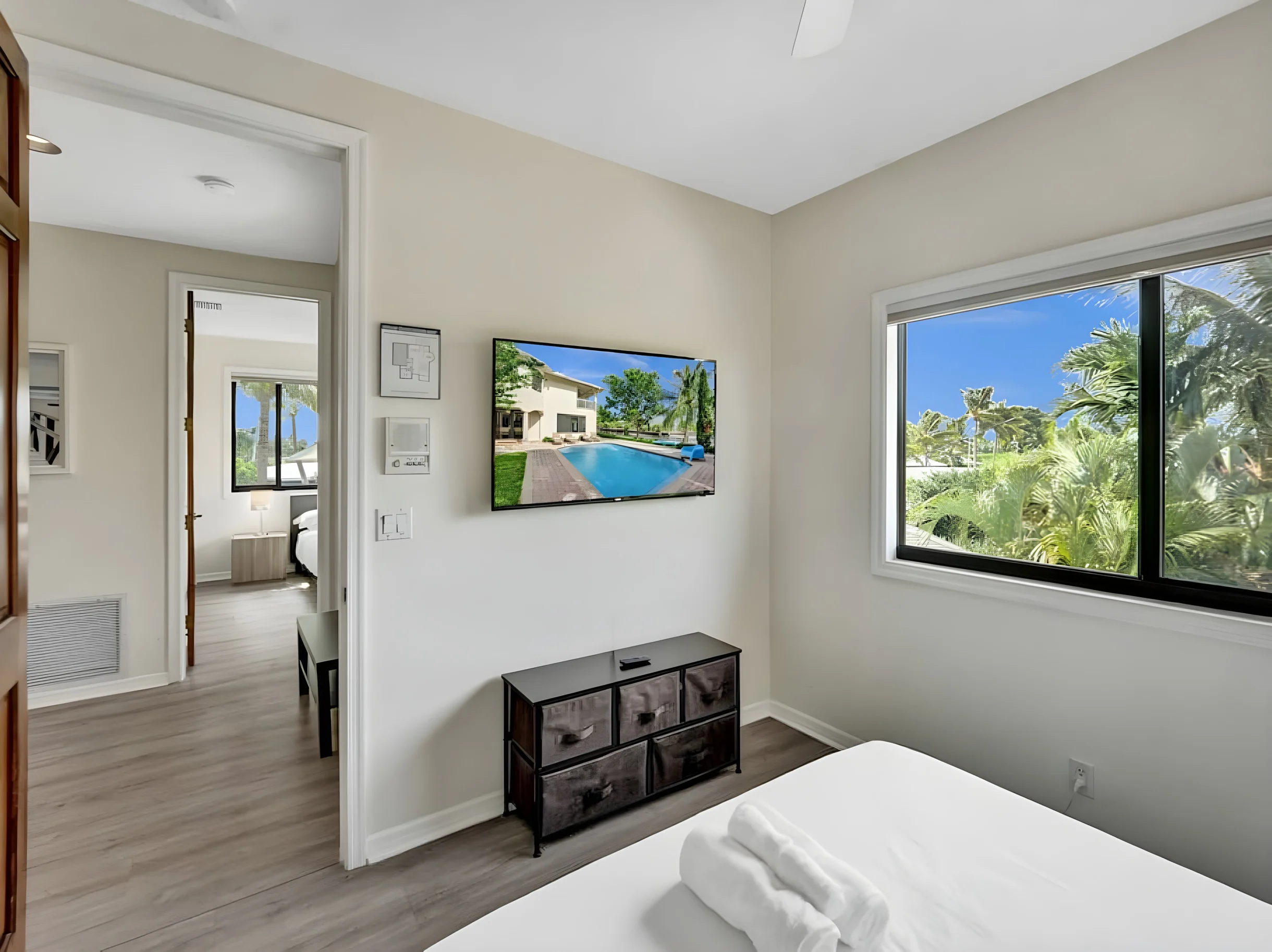 Waterfront Heated Saltwater Pool & Kayaks #29