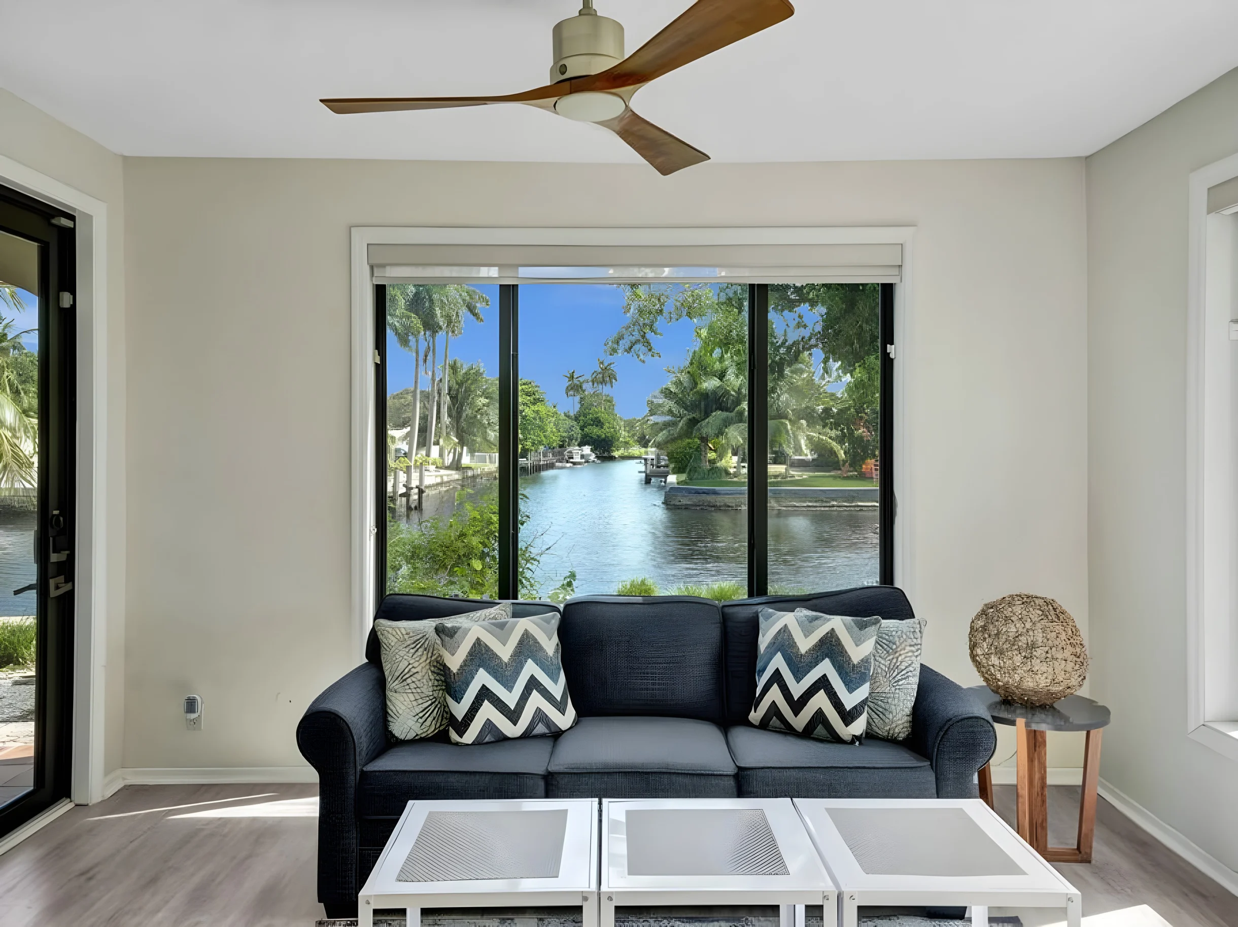 Waterfront Heated Saltwater Pool & Kayaks #17