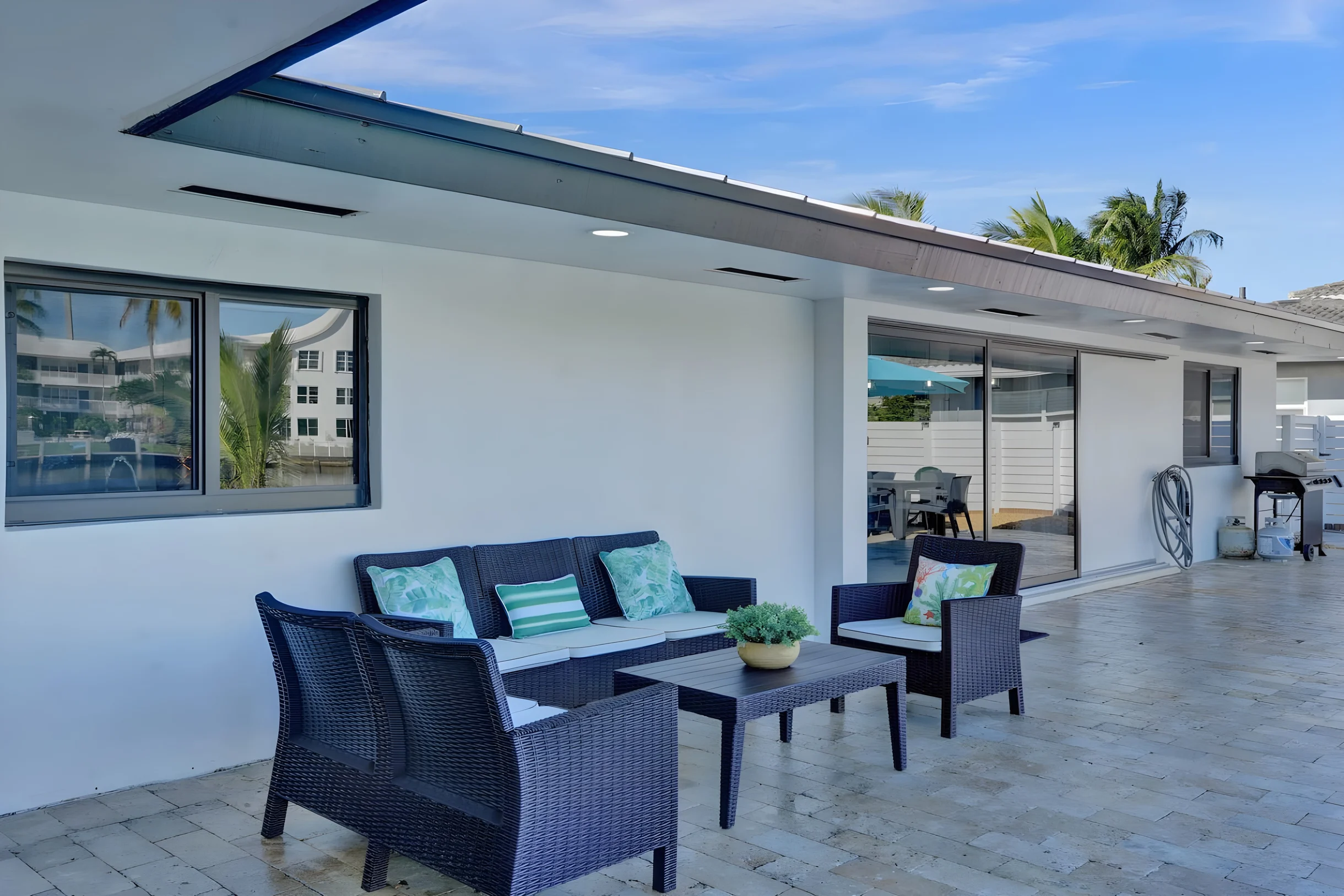 Waterfront Escape w Pool, Dockside Lounge & Games #41