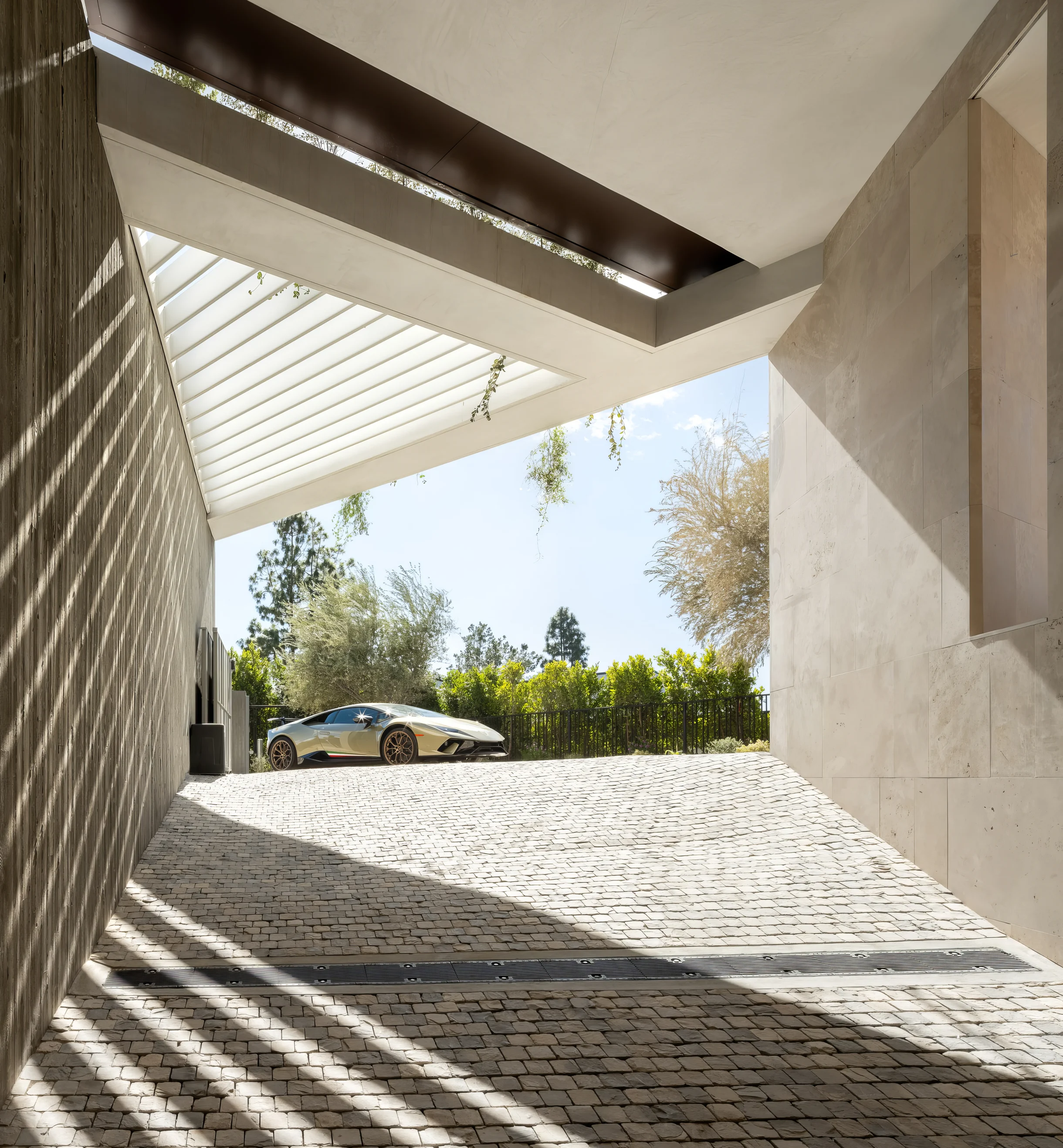 Stradella Mansion-Epitome of Luxury Living in this Breathtaking BelAir Estate #5