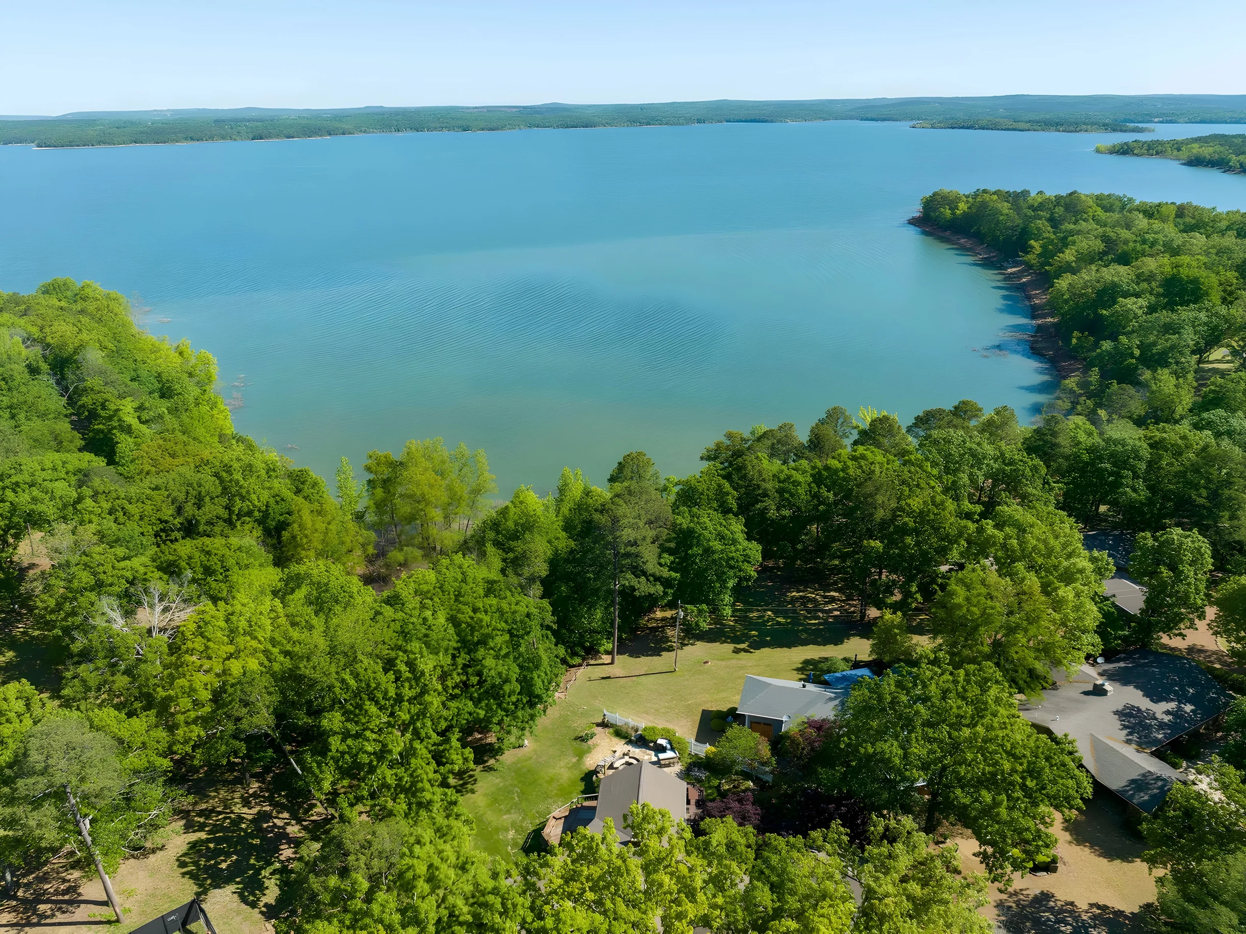 Home in Heber Springs property photo 4
