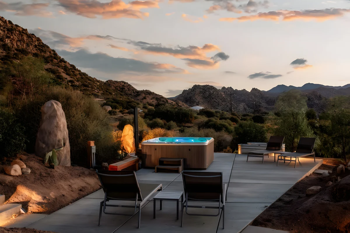 Wander Pioneertown Sawtooth Ridge