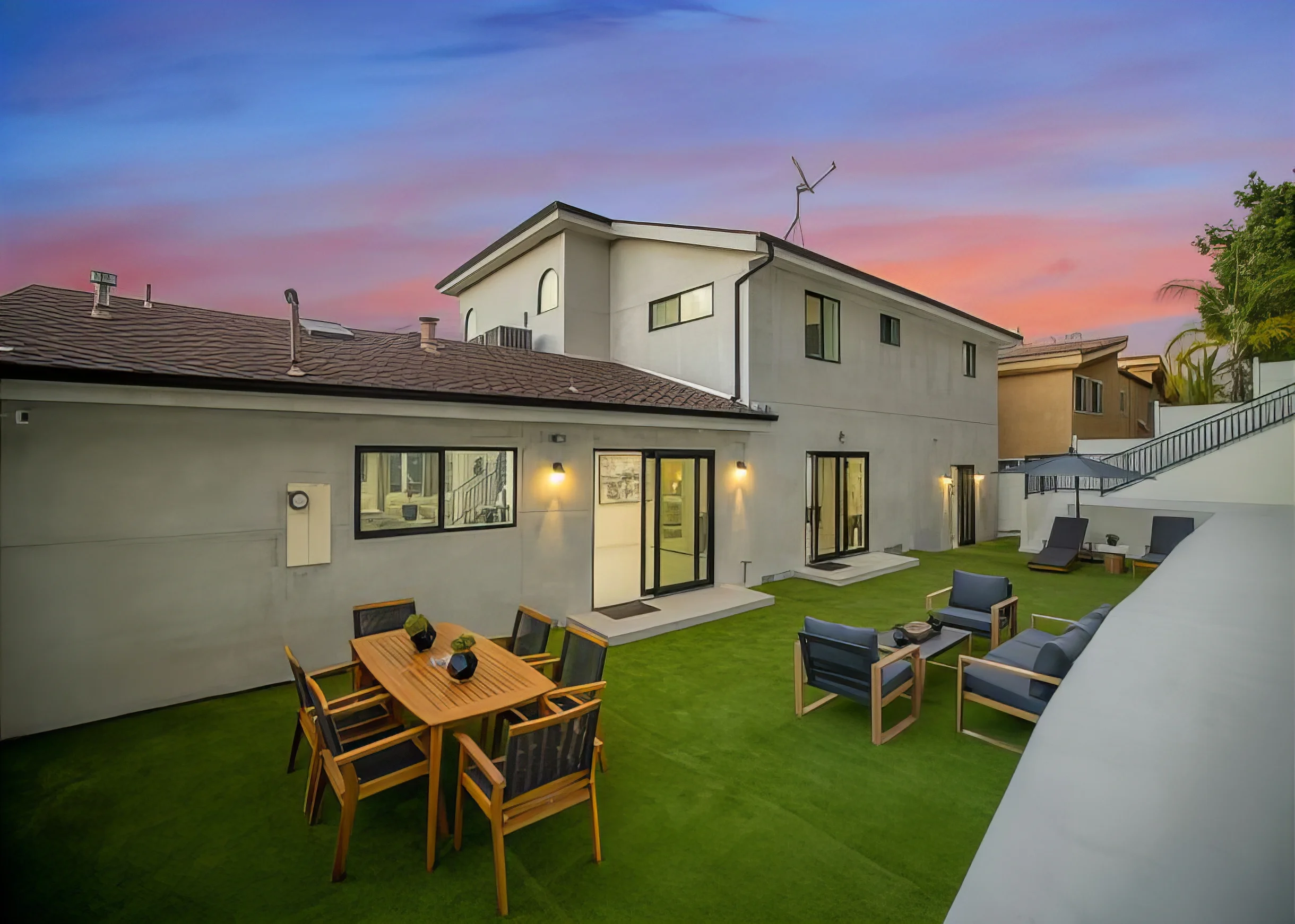 Wander Tarzana Vista #2