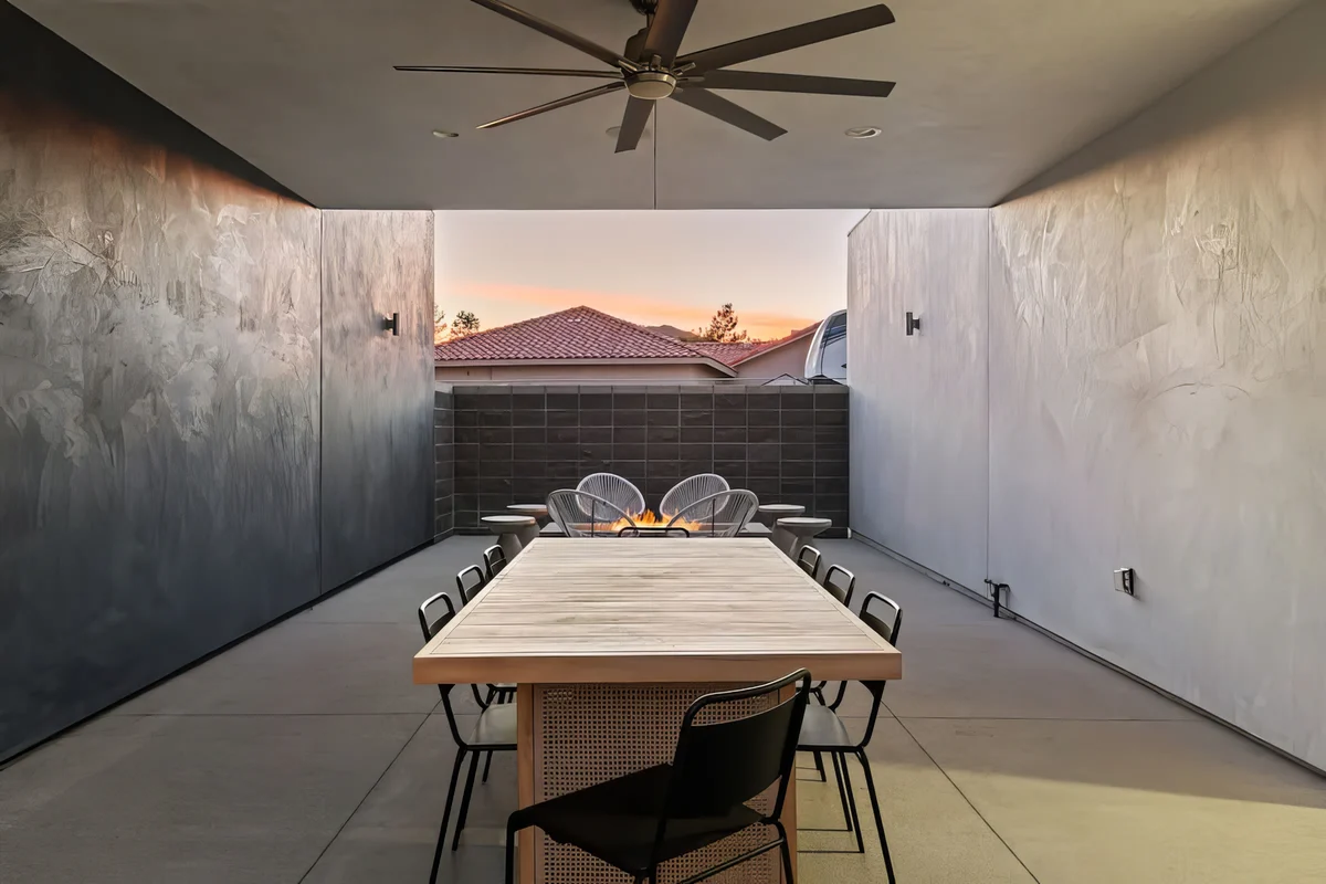 Wander Yucca Sands #35