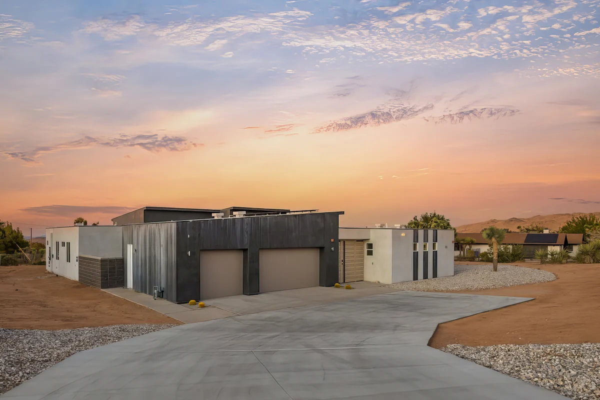 Wander Yucca Sands #5