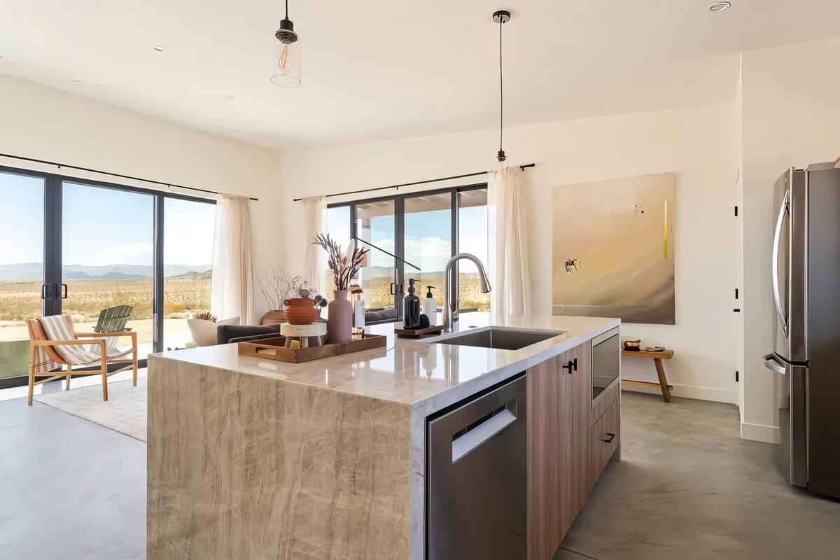 Wander Joshua Tree Sunscape #32