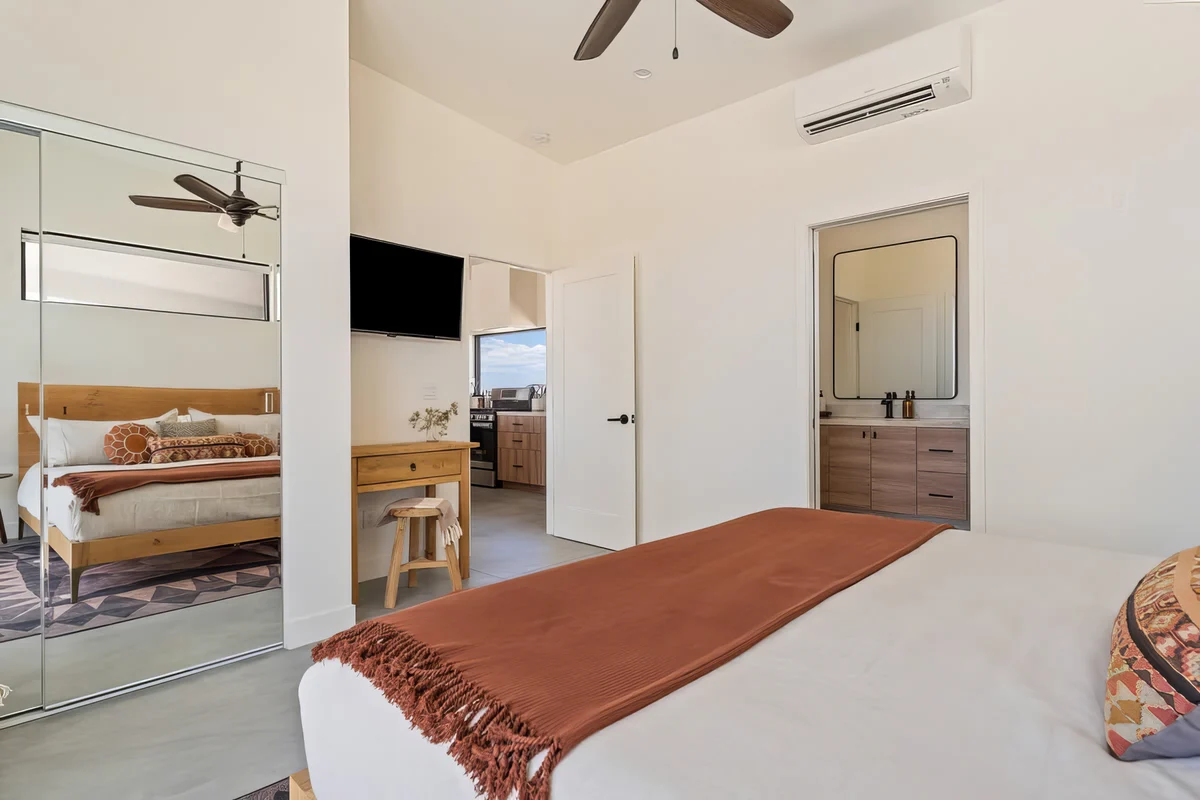 Wander Joshua Tree Sunscape #24