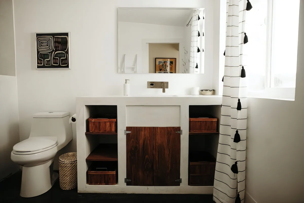 Wander Joshua Tree Arches