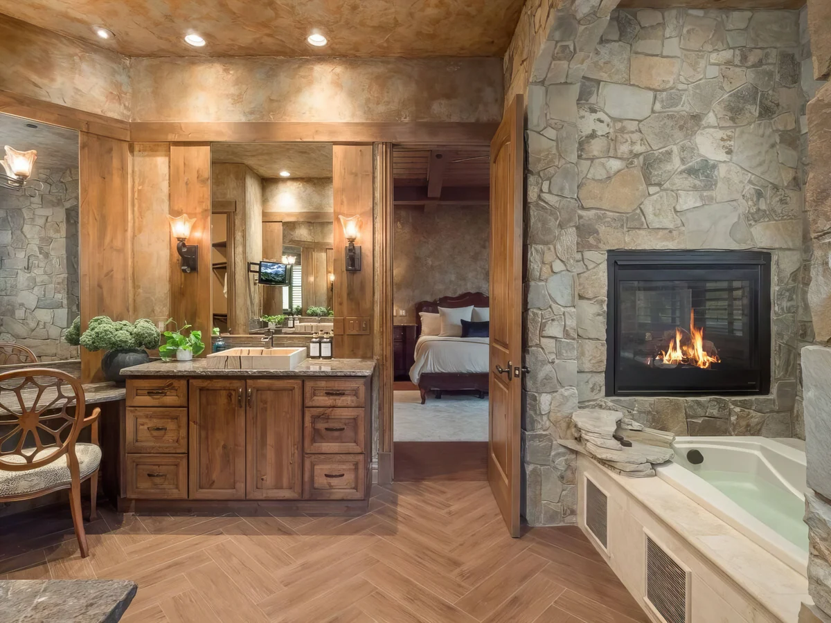 Wander Silverthorne Riverbend