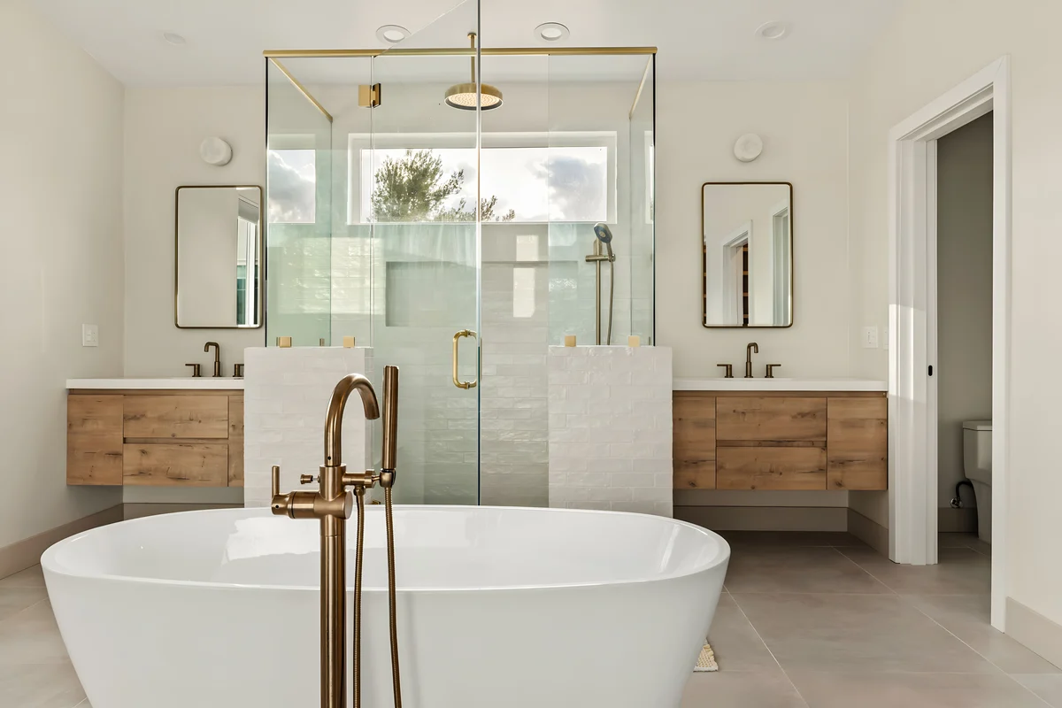 Wander Pioneertown Saloon