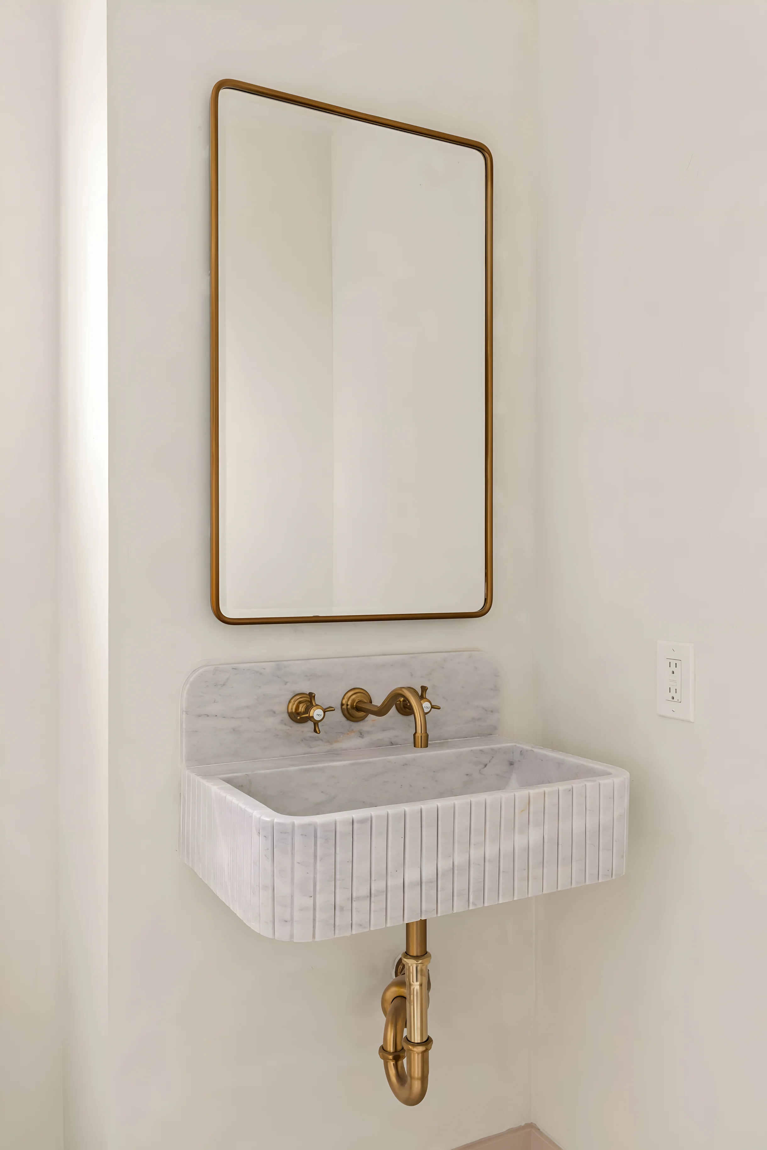 Wander Pioneertown Saloon #16