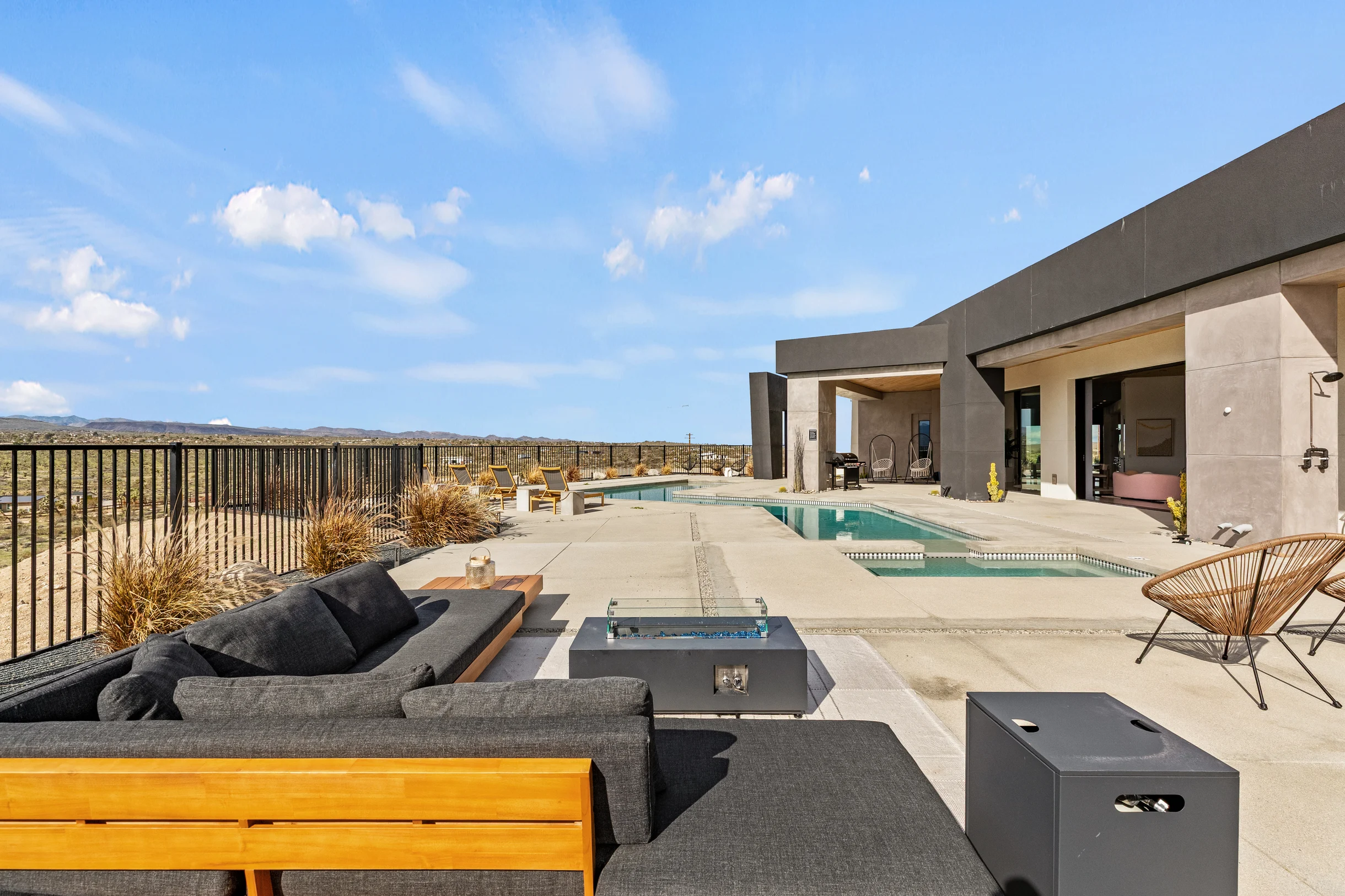 Wander Joshua Tree Elysium #15