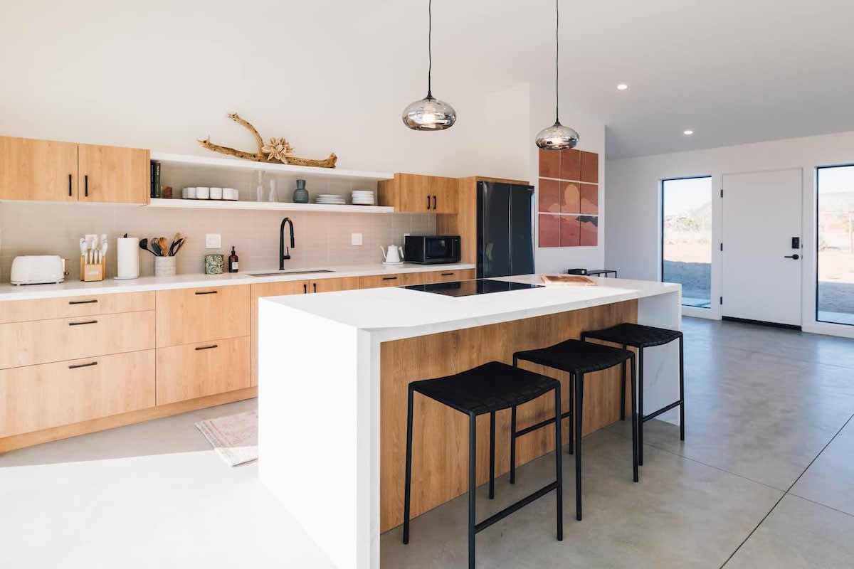 Wander Pioneertown Mesa Vista