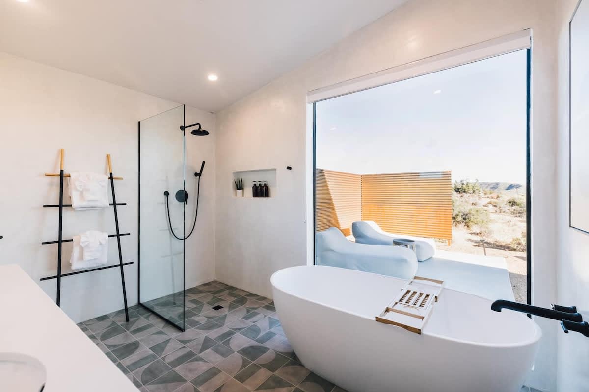 Wander Pioneertown Mesa Vista