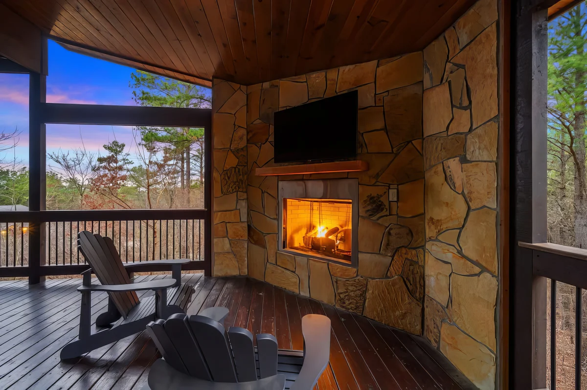 Wander Broken Bow Retreat