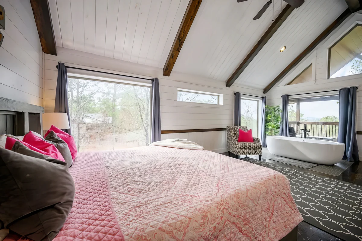 Wander Broken Bow Retreat #34