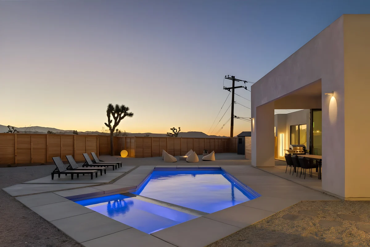 Wander Joshua Tree Glow