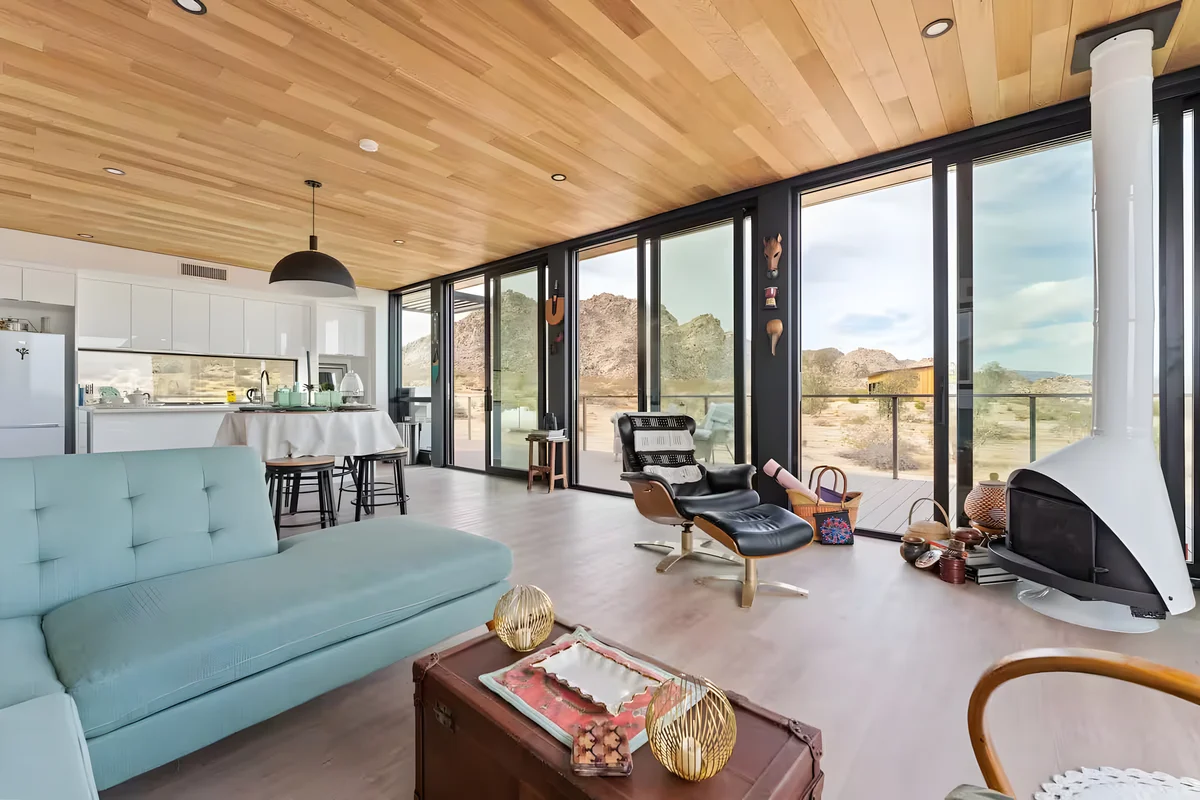 Wander Joshua Tree Moonrise