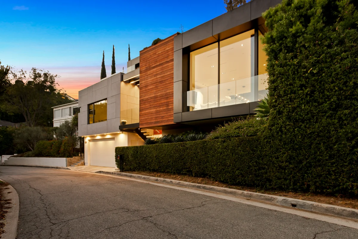 Wander Hollywood Crest #4