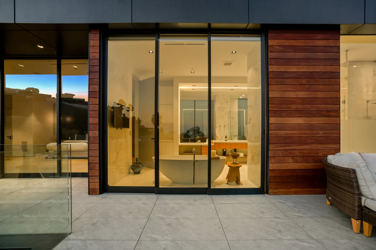 Wander Hollywood Crest #59