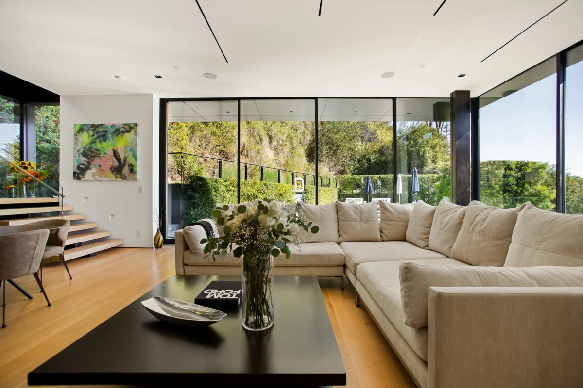 Wander Hollywood Crest #63