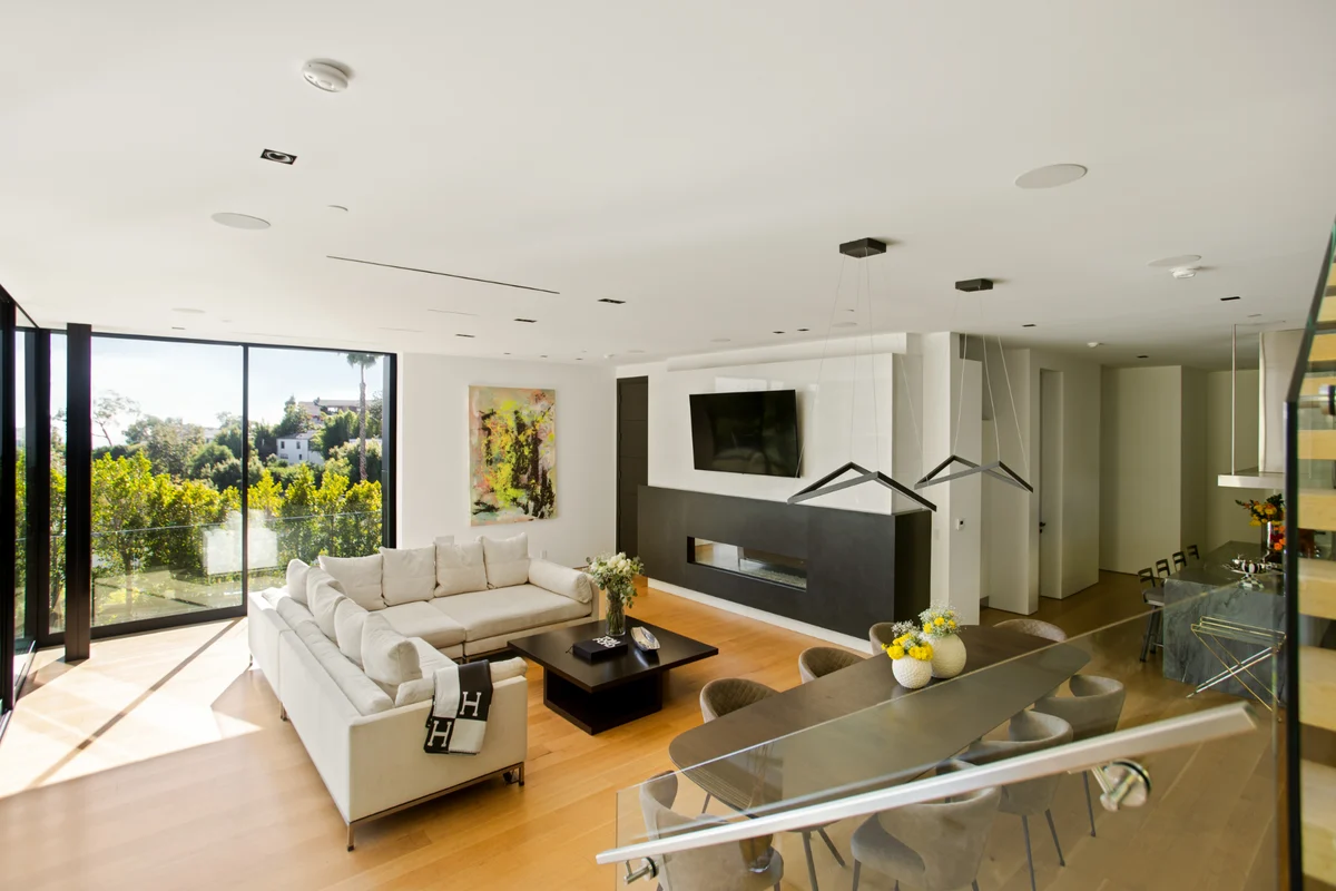 Wander Hollywood Crest #47