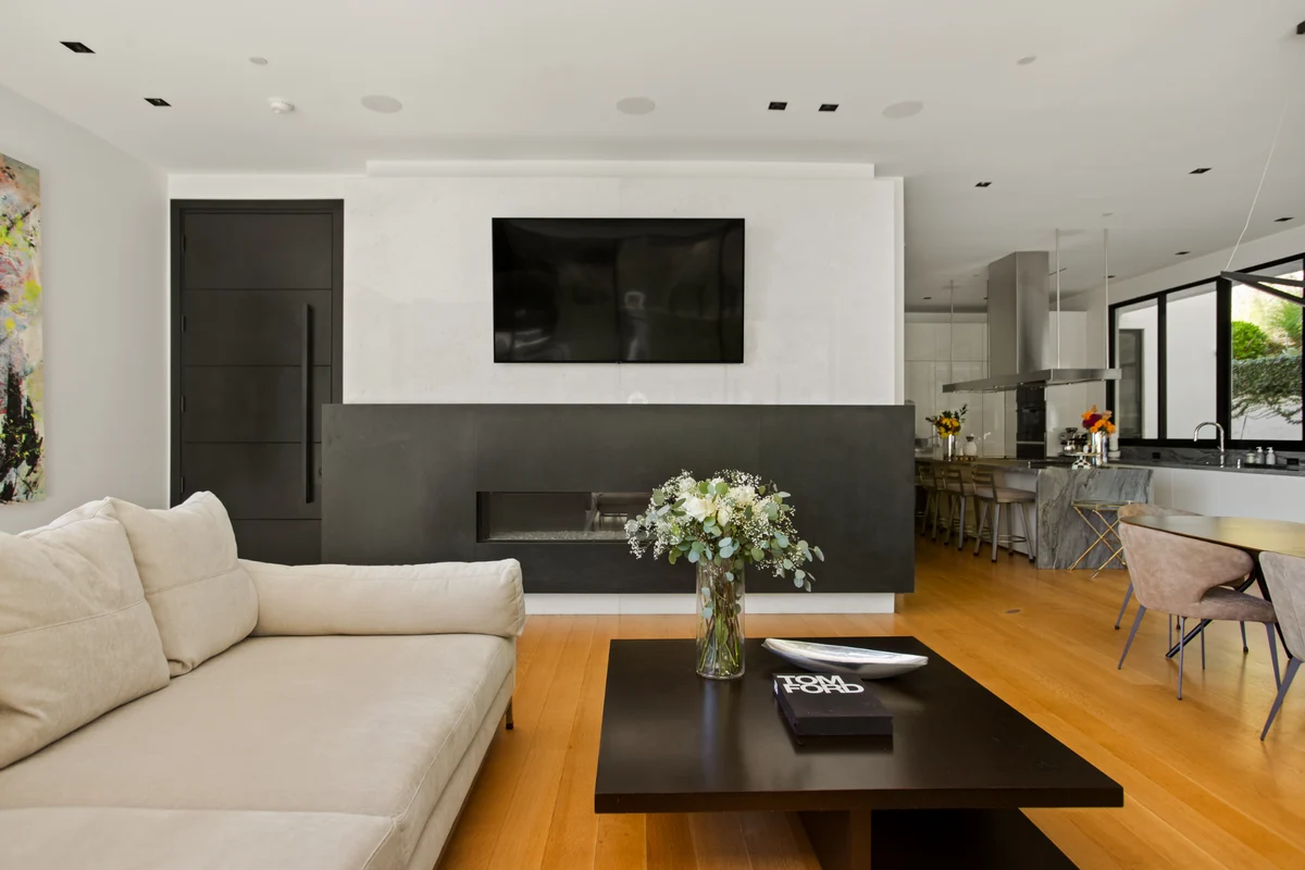 Wander Hollywood Crest #58