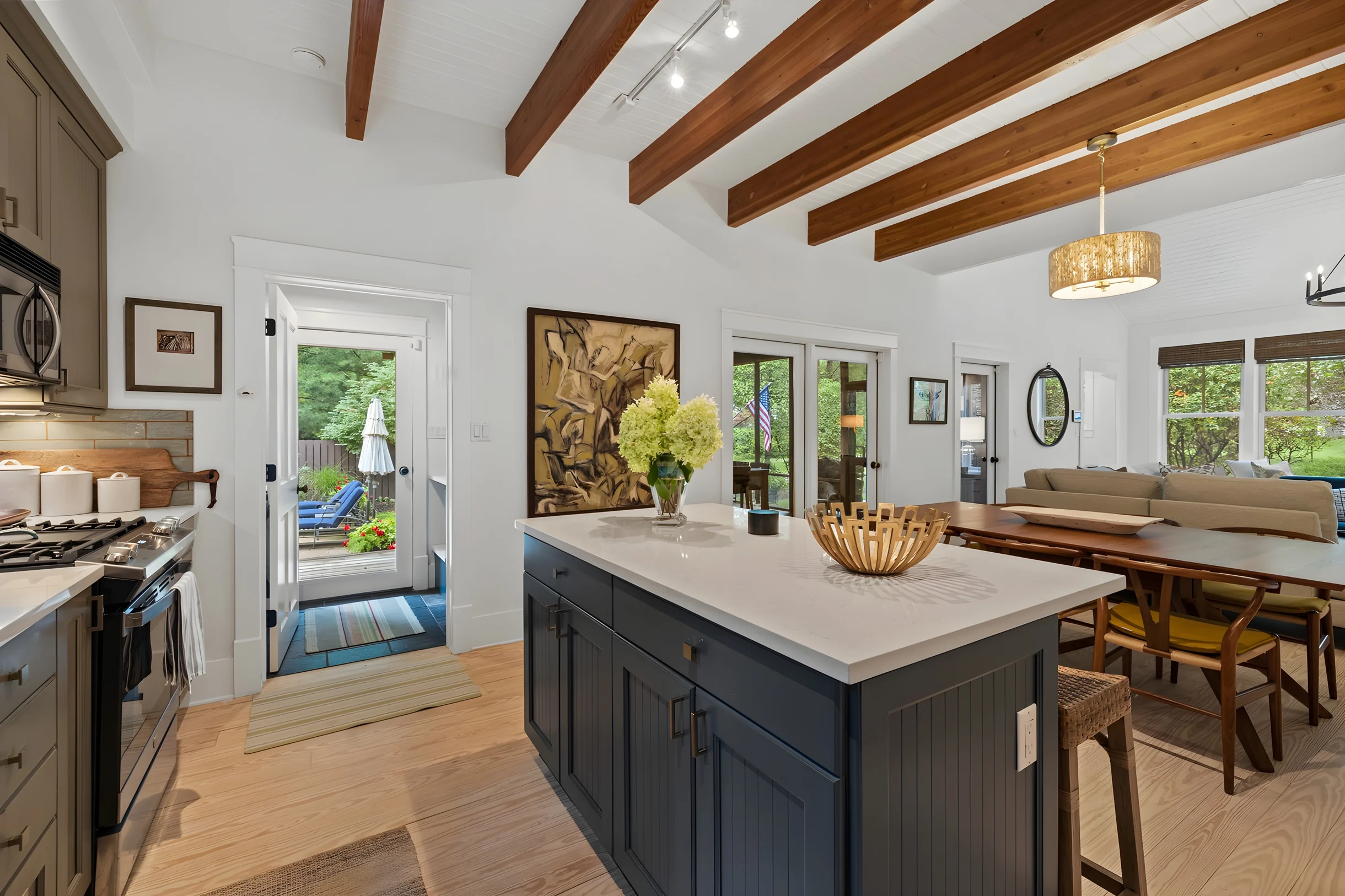 Wander Union Pier Lakehouse #50