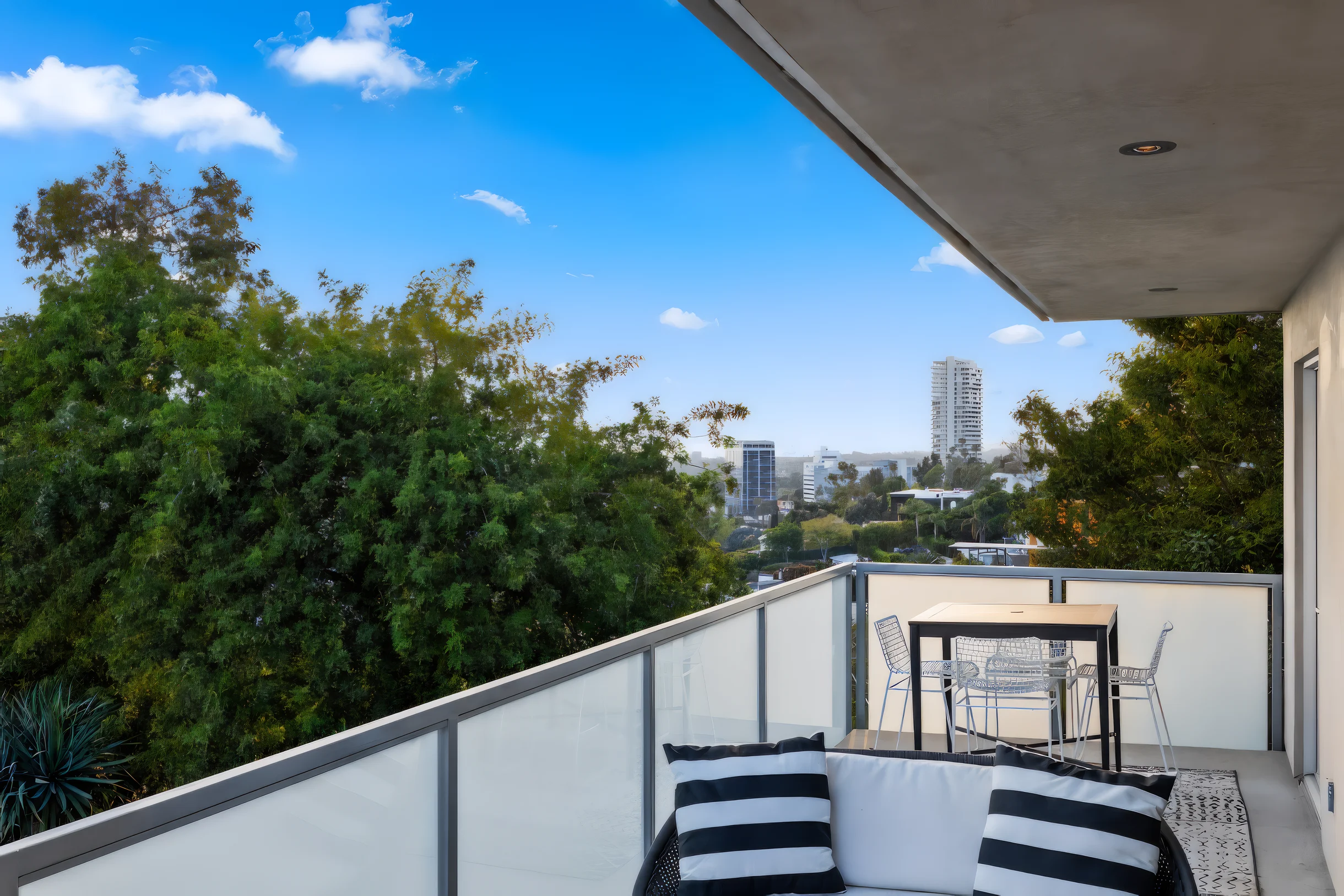 Wander West Hollywood Skyline #17