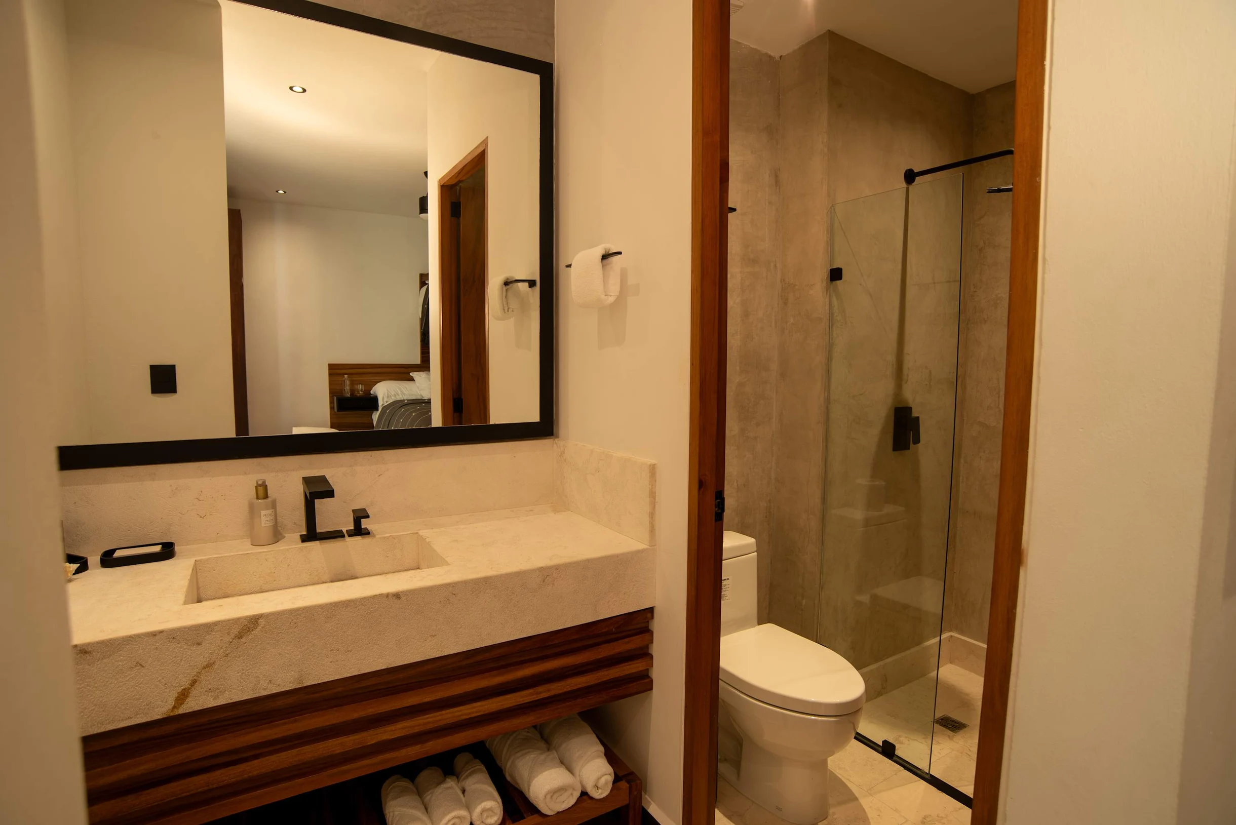 Wander Isla Mujeres Beachfront