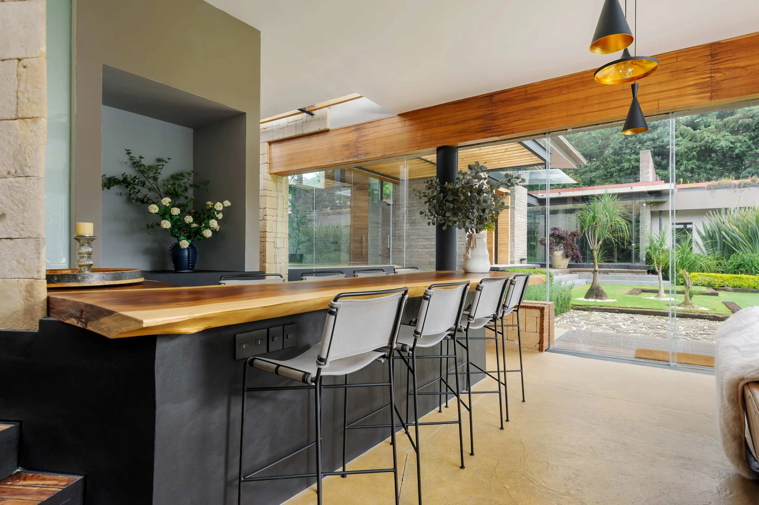 Wander Querencia Estate #75