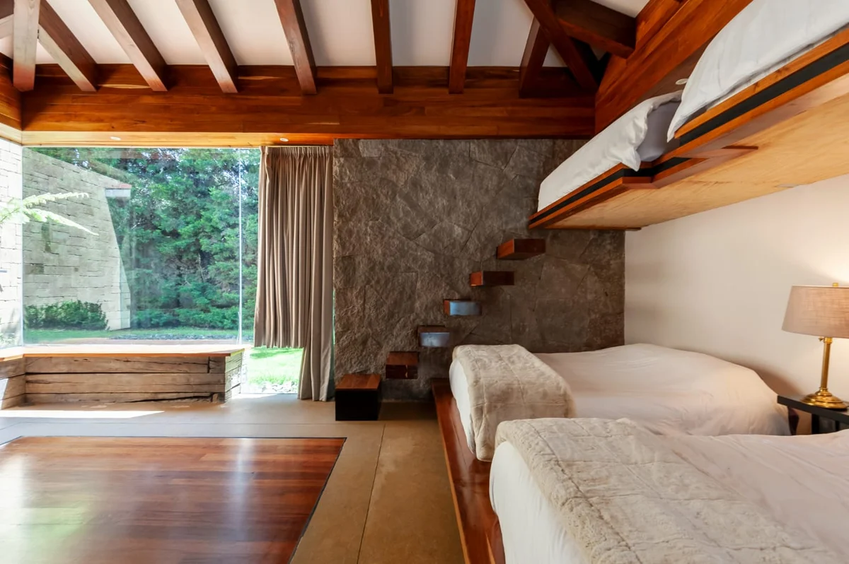 Wander Querencia Estate #76