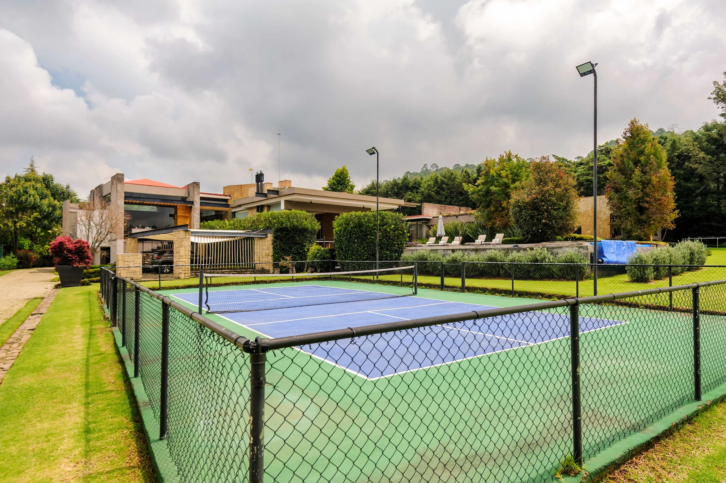 Wander Querencia Estate #95