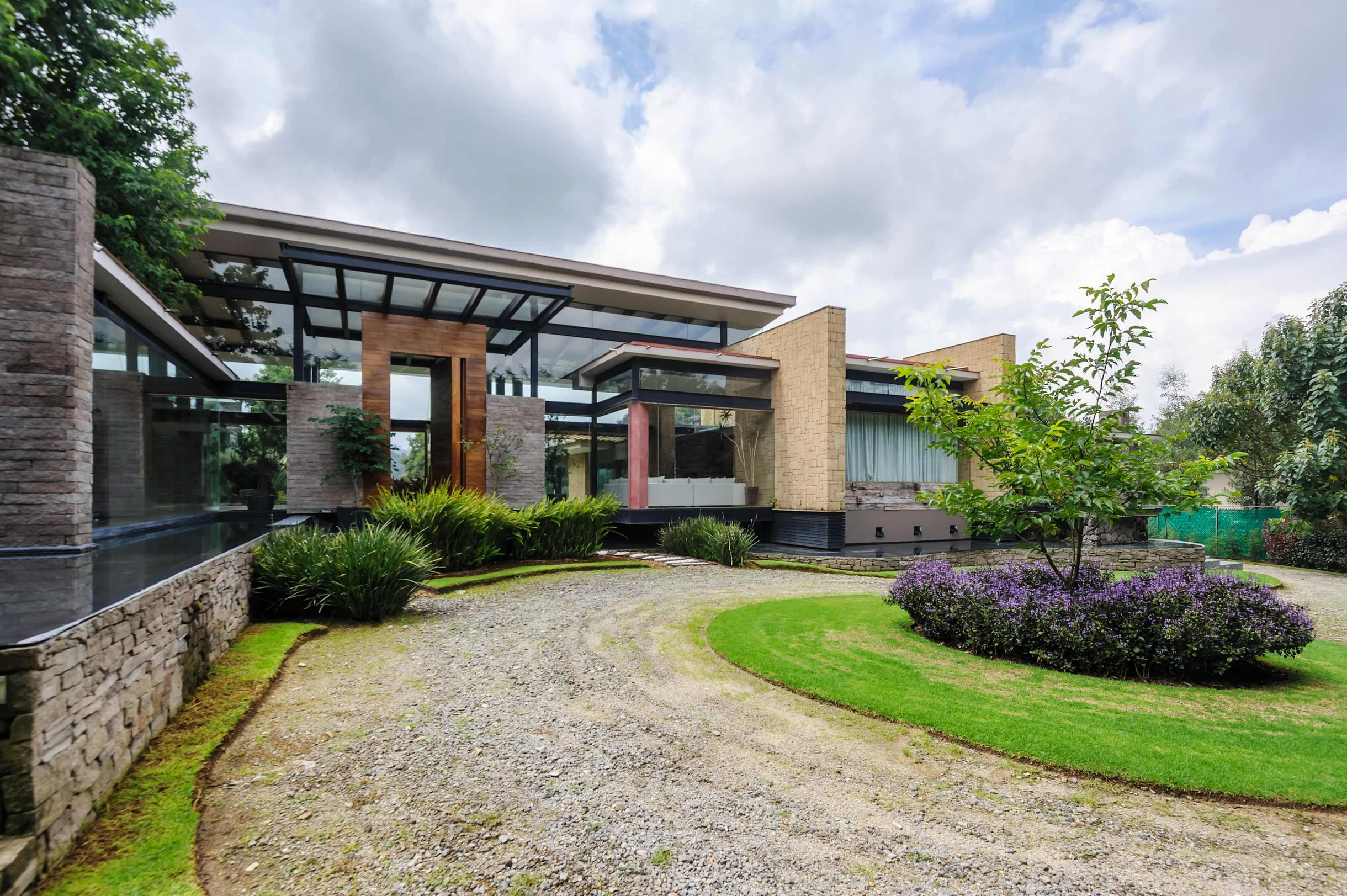 Wander Querencia Estate #78