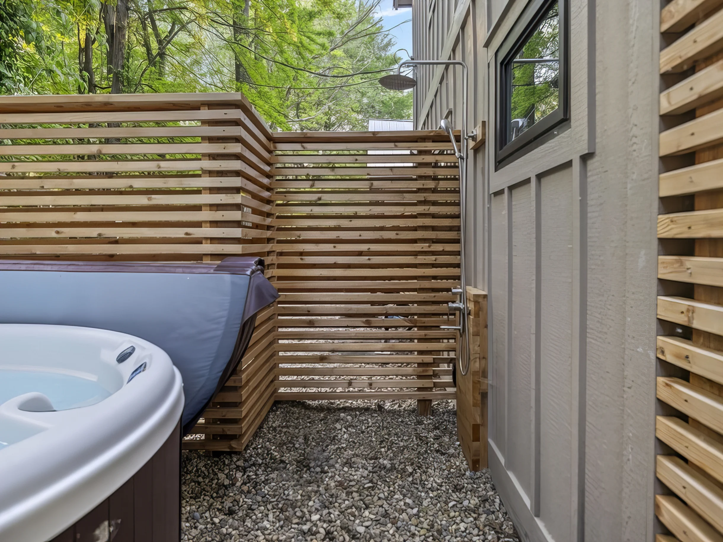 Wander Pier Shores #24