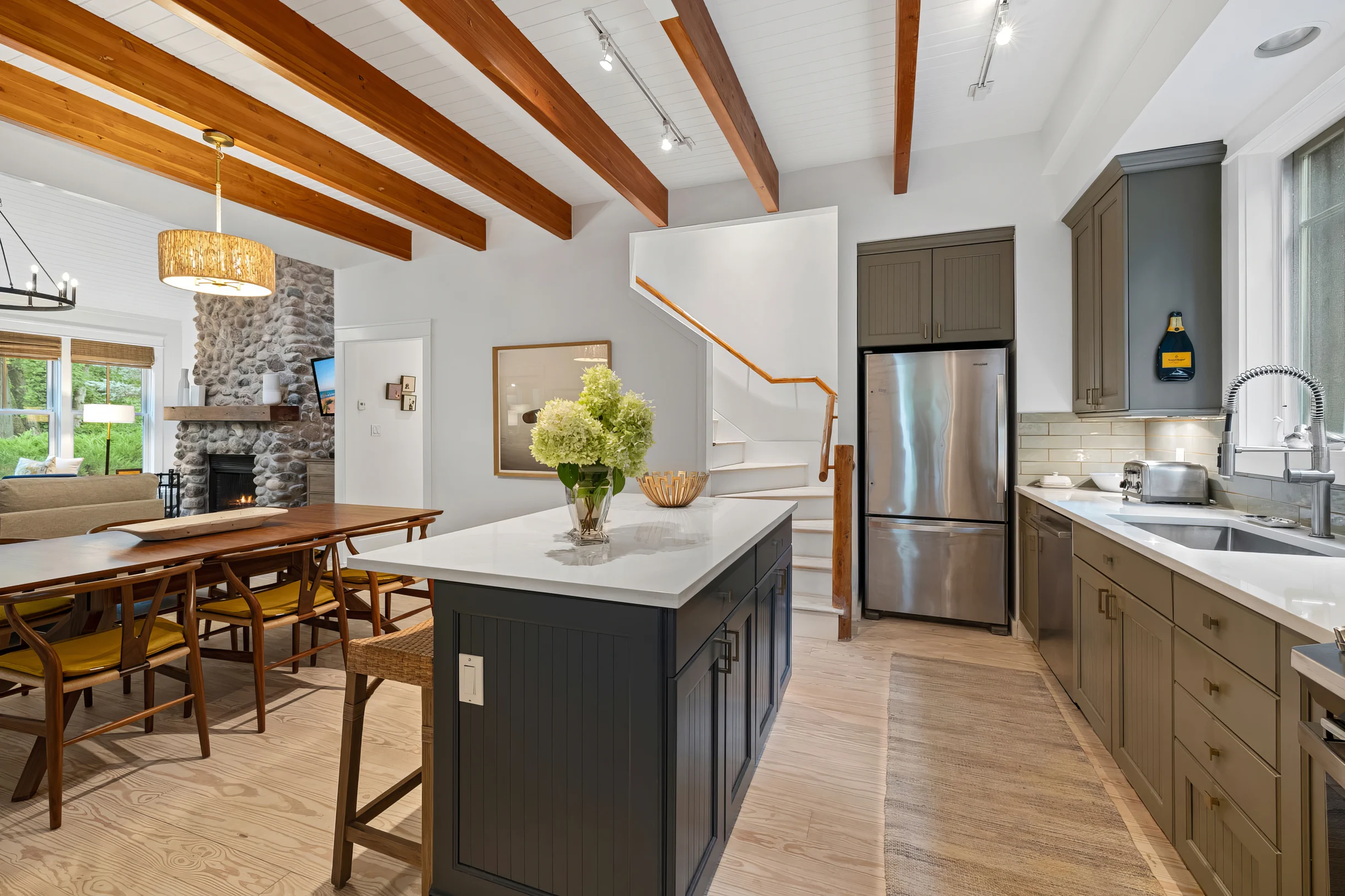 Wander Union Pier Lakehouse #40