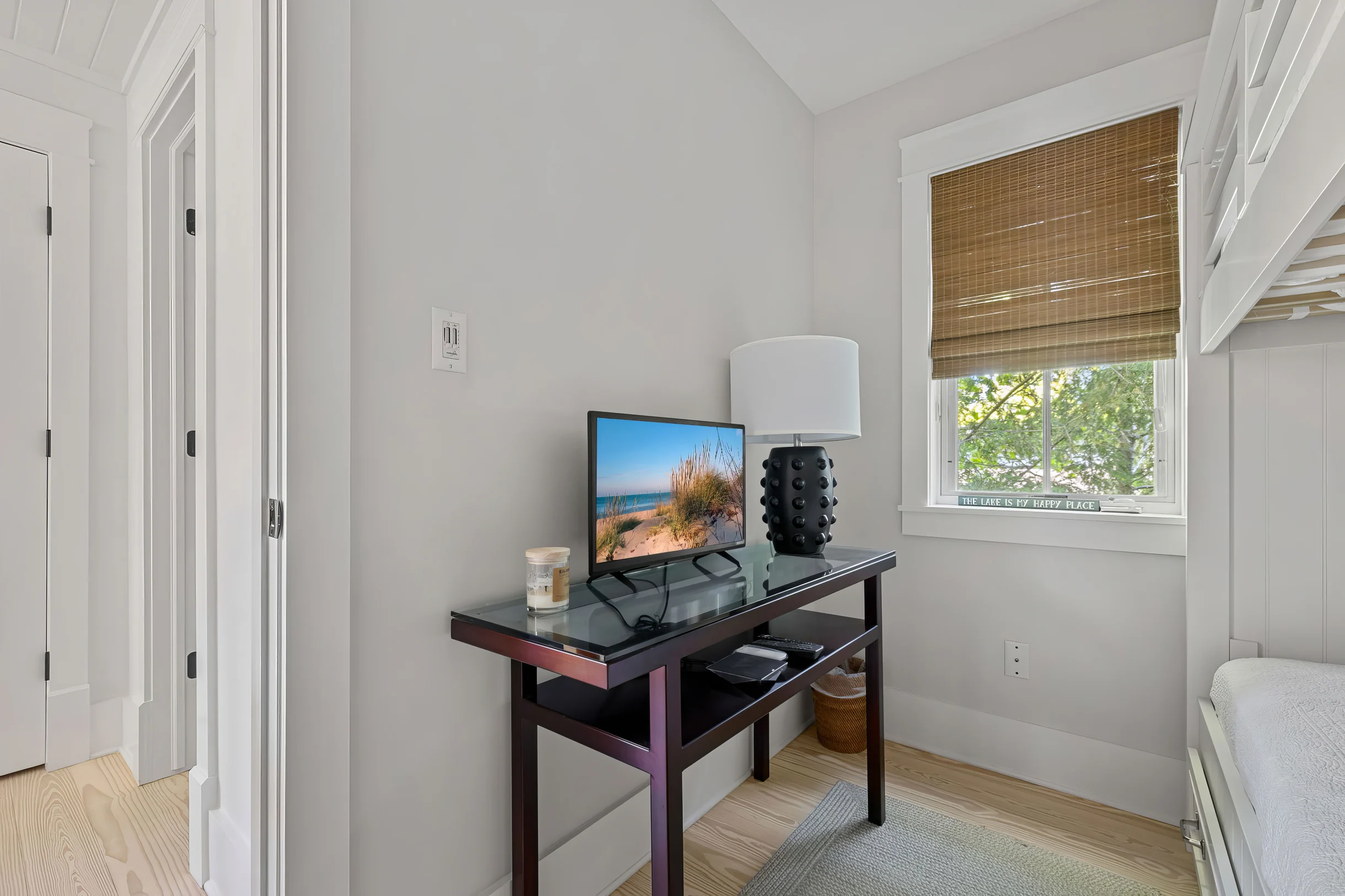 Wander Union Pier Lakehouse #22