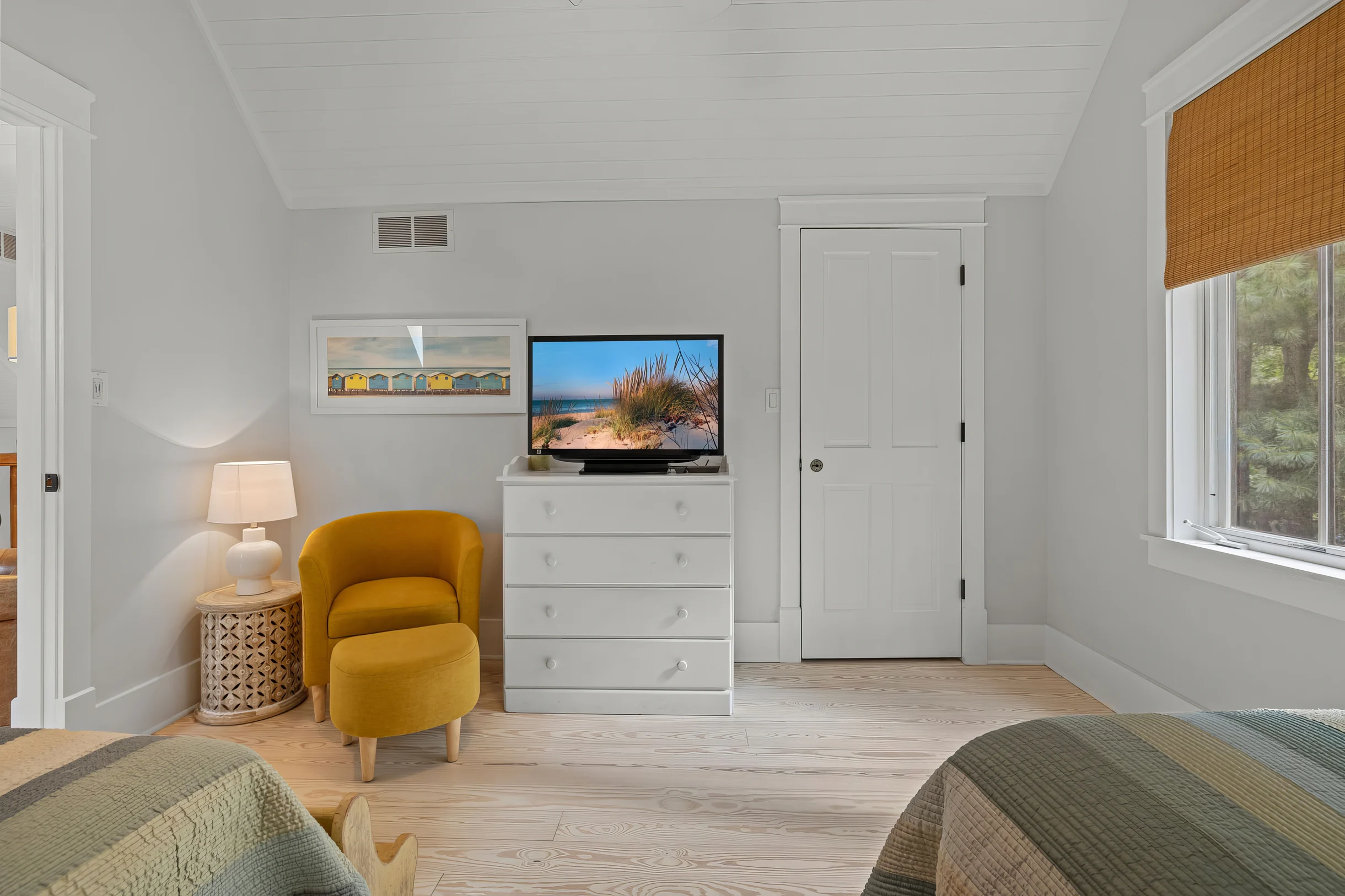 Wander Union Pier Lakehouse #35