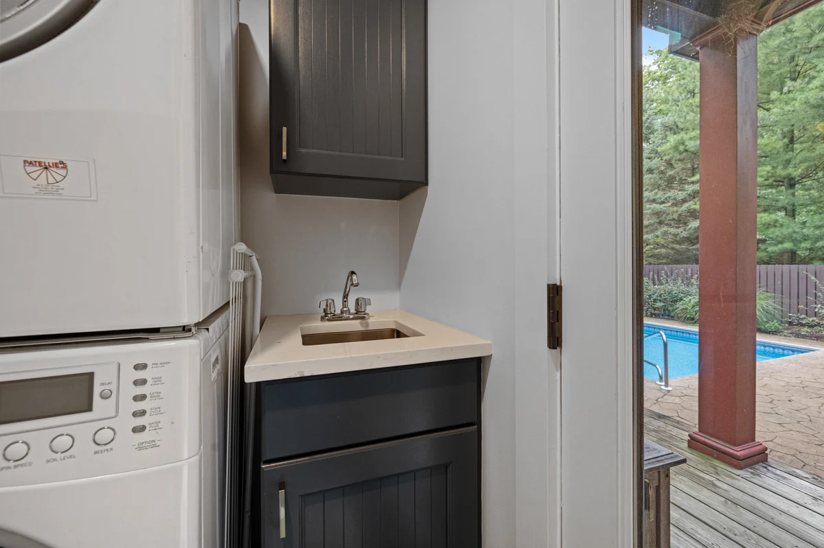 Wander Union Pier Lakehouse #18