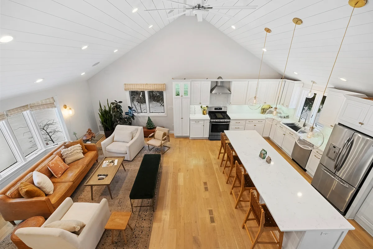 Loma House #52