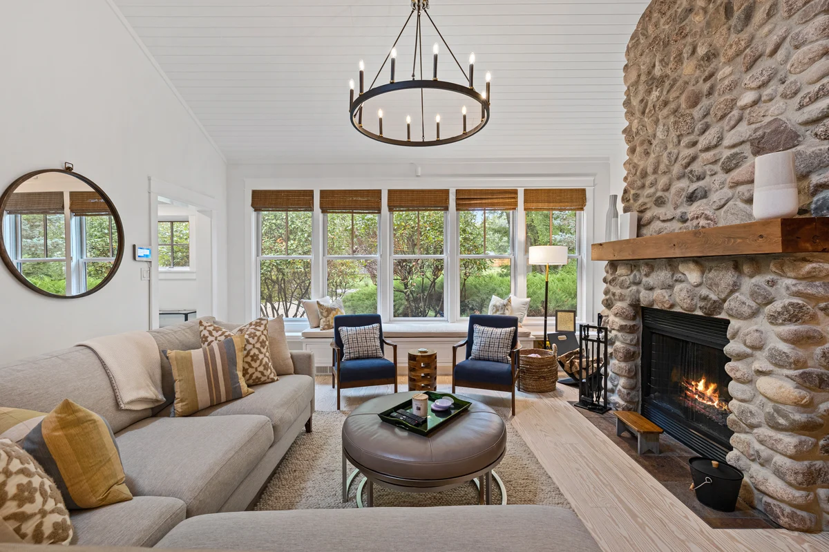 Wander Union Pier Lakehouse #3