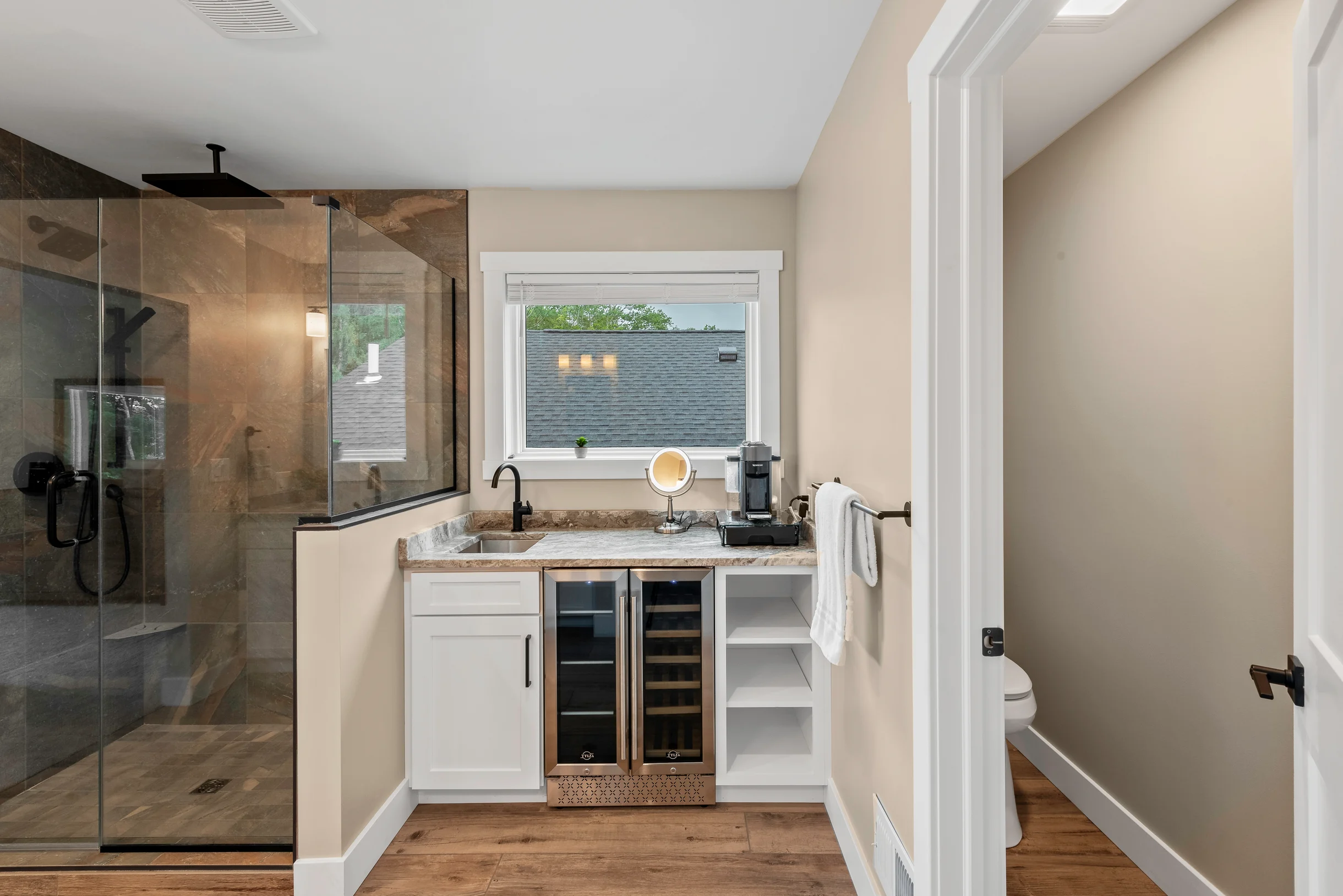 Wander White Haven Lakeview #57