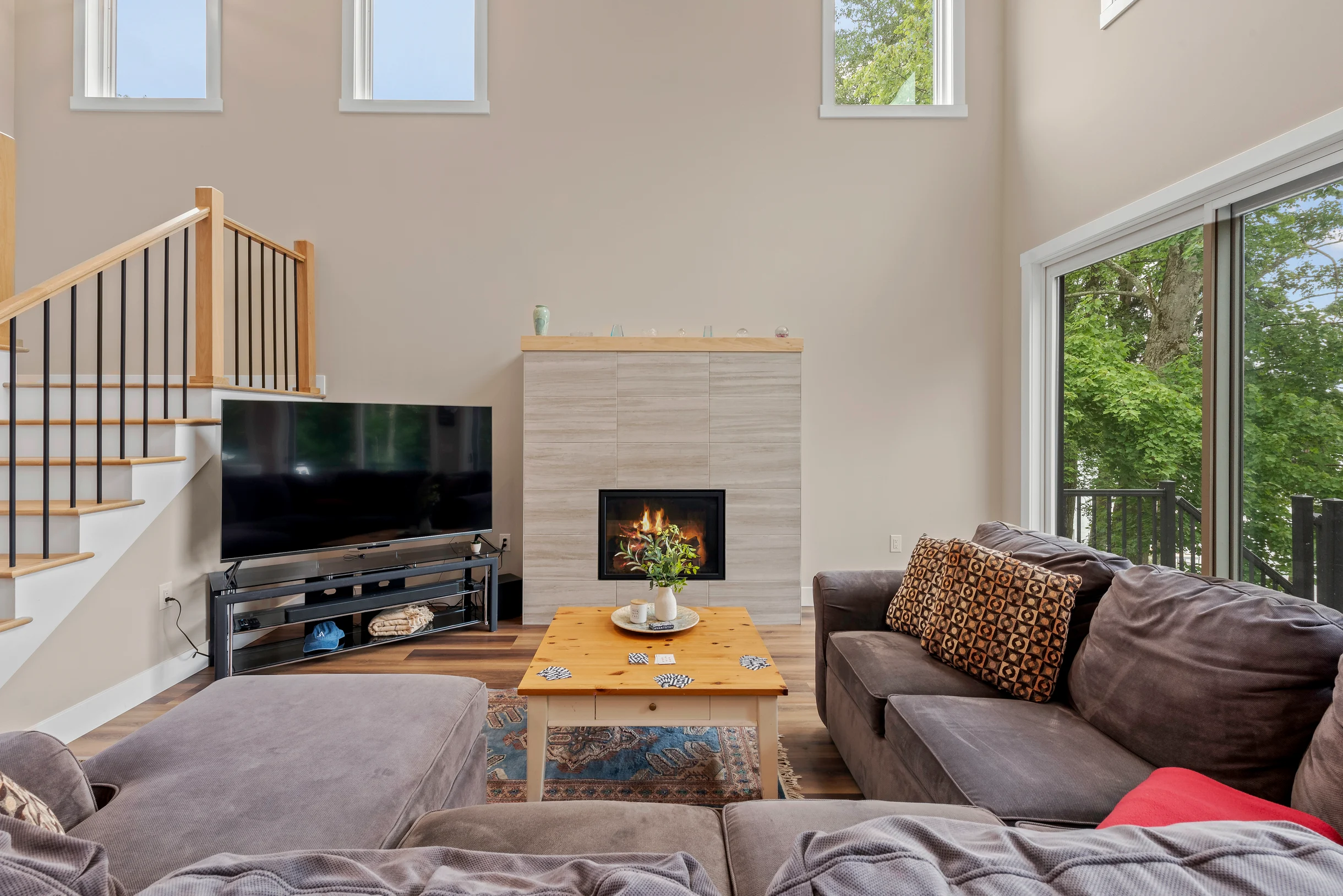 Wander White Haven Lakeview #3