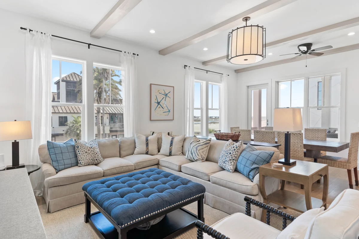 Wander Seagrove Shores