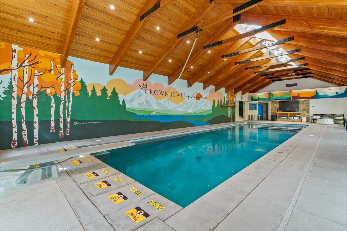 Wander Keystone Riverfront