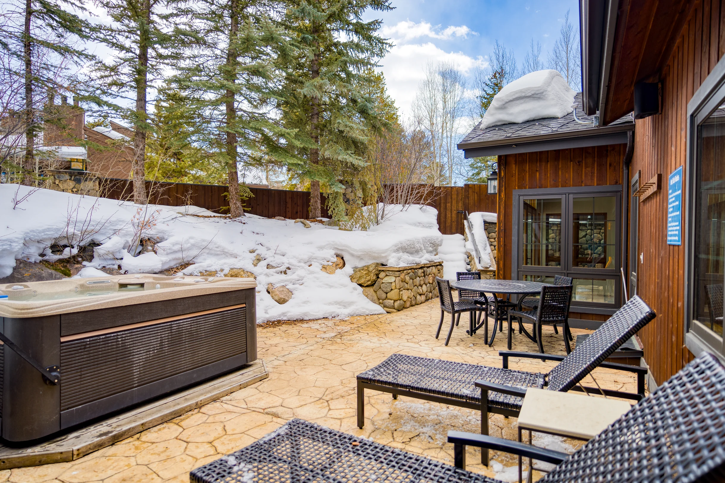 Wander Keystone Riverfront #56