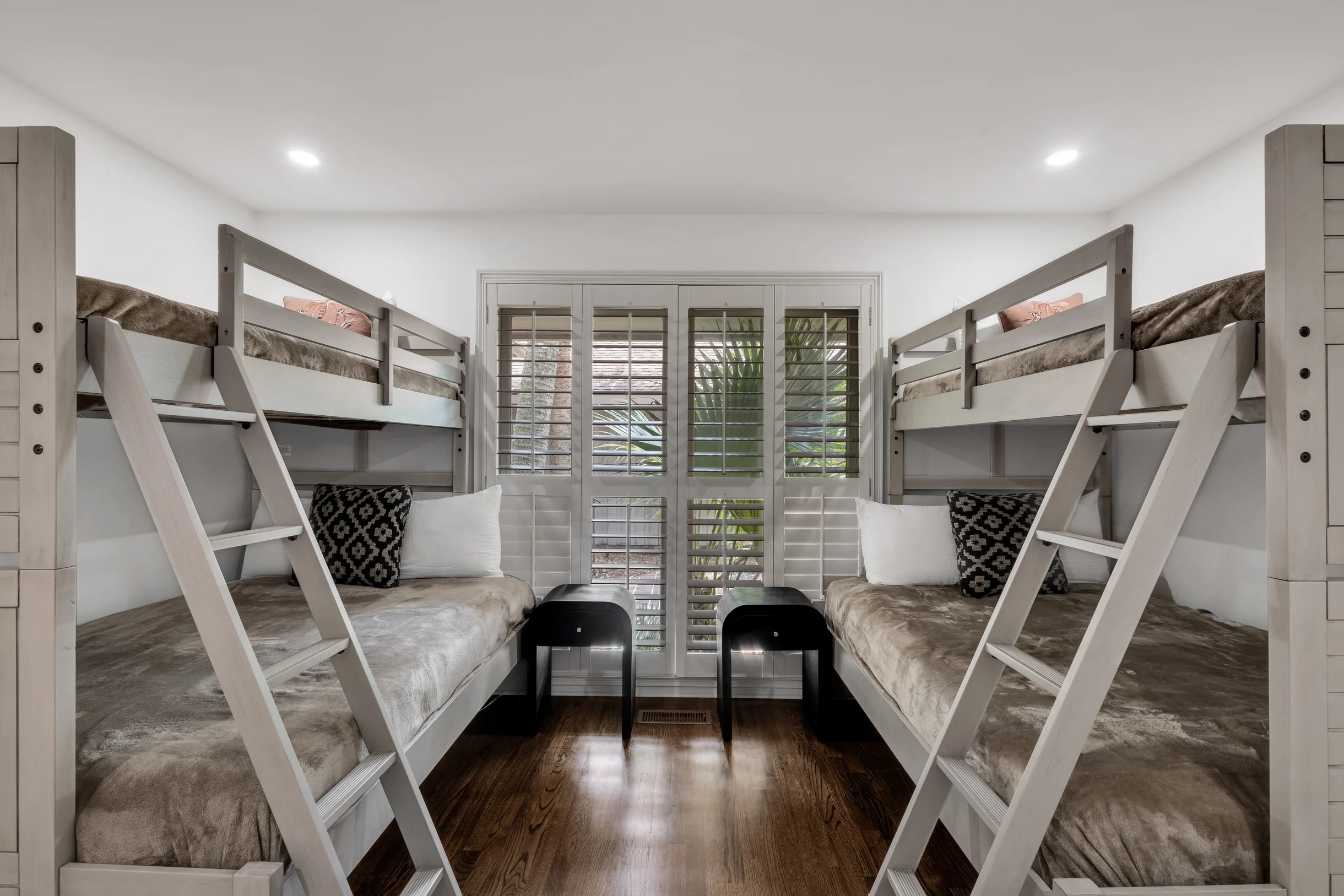 7 Red Maple Road #11