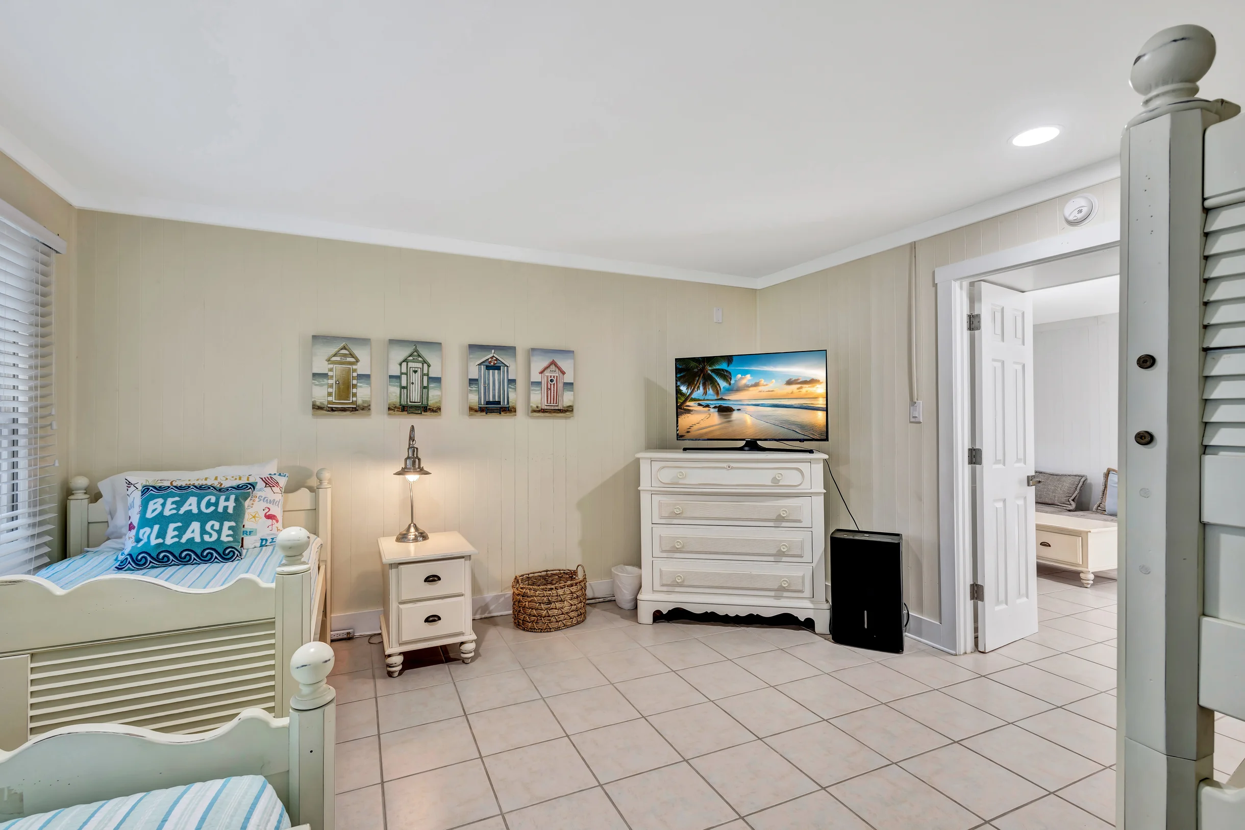 37 Sea Lane #12