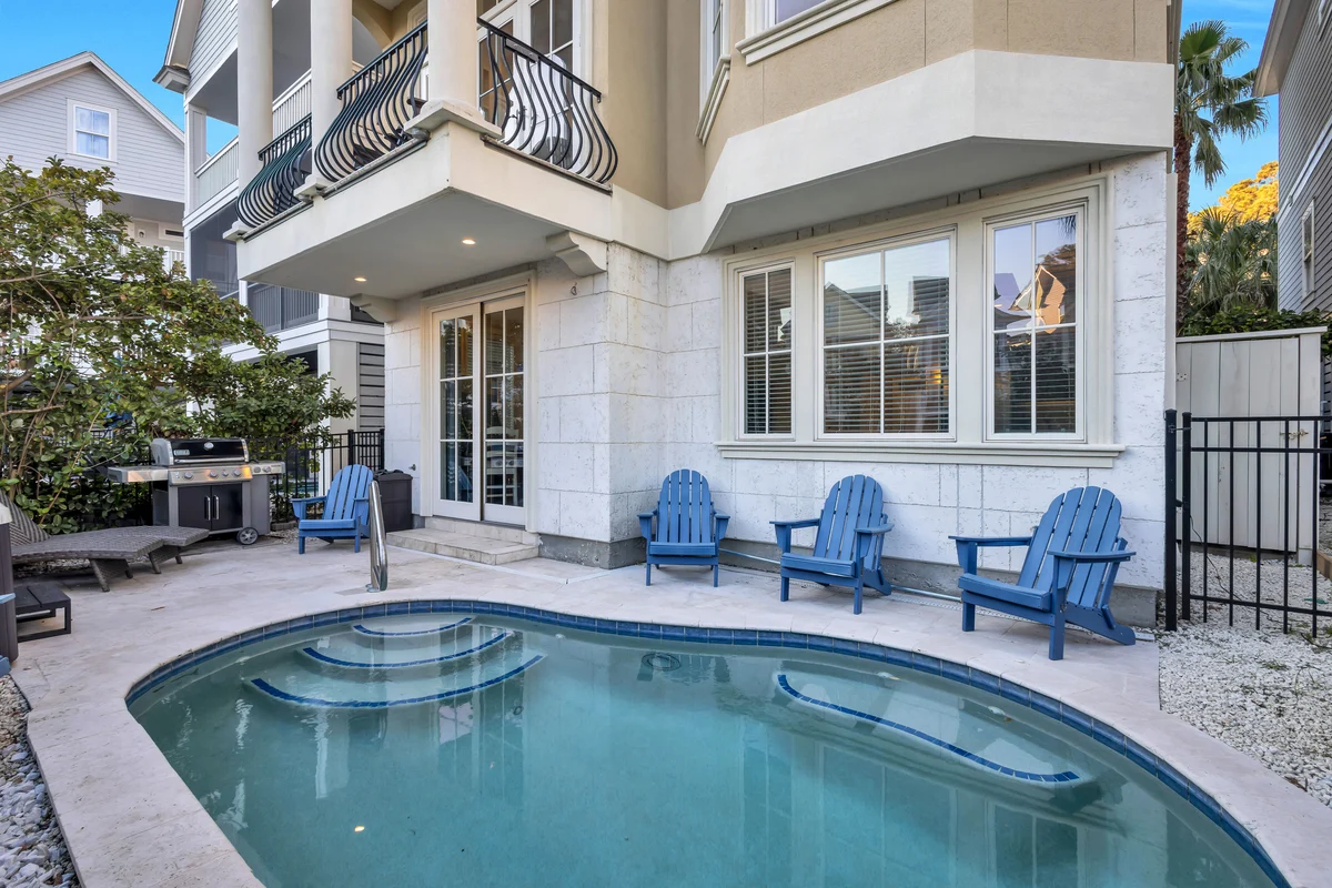 114 Sandcastle property photo 2